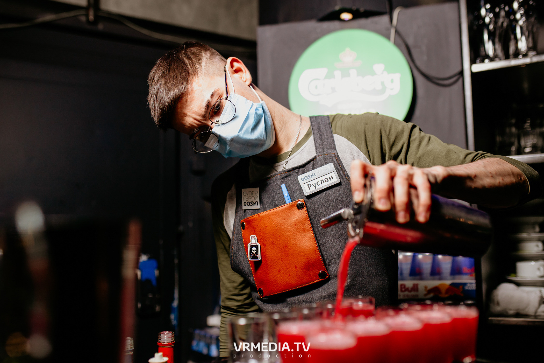 Выходные в баре «DOSKI»