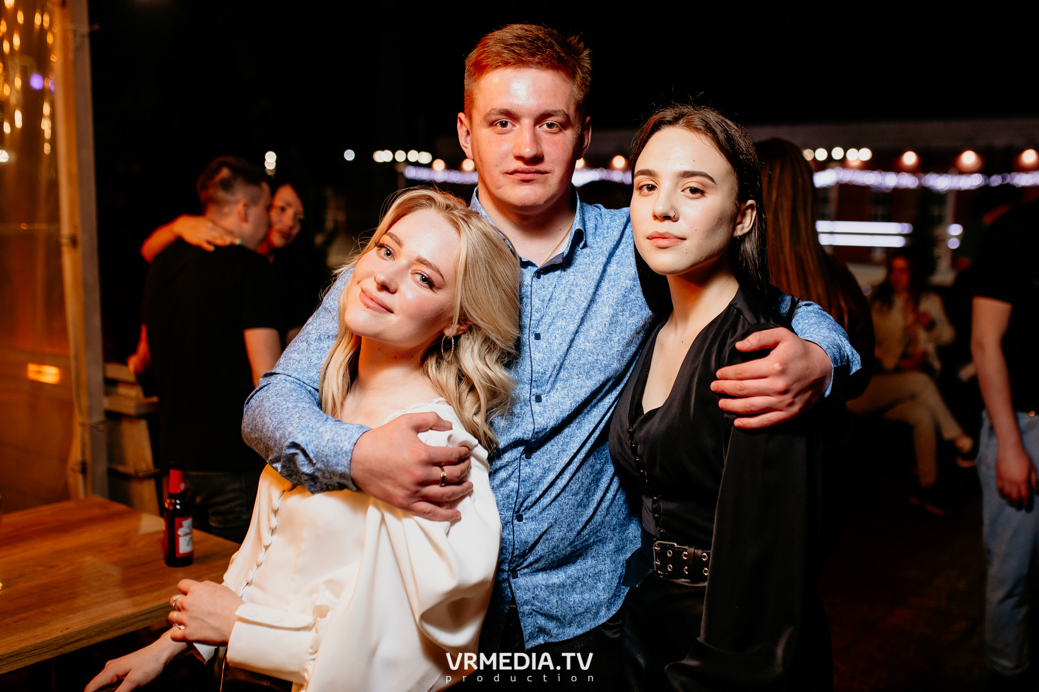 Выходные в баре «DOSKI»