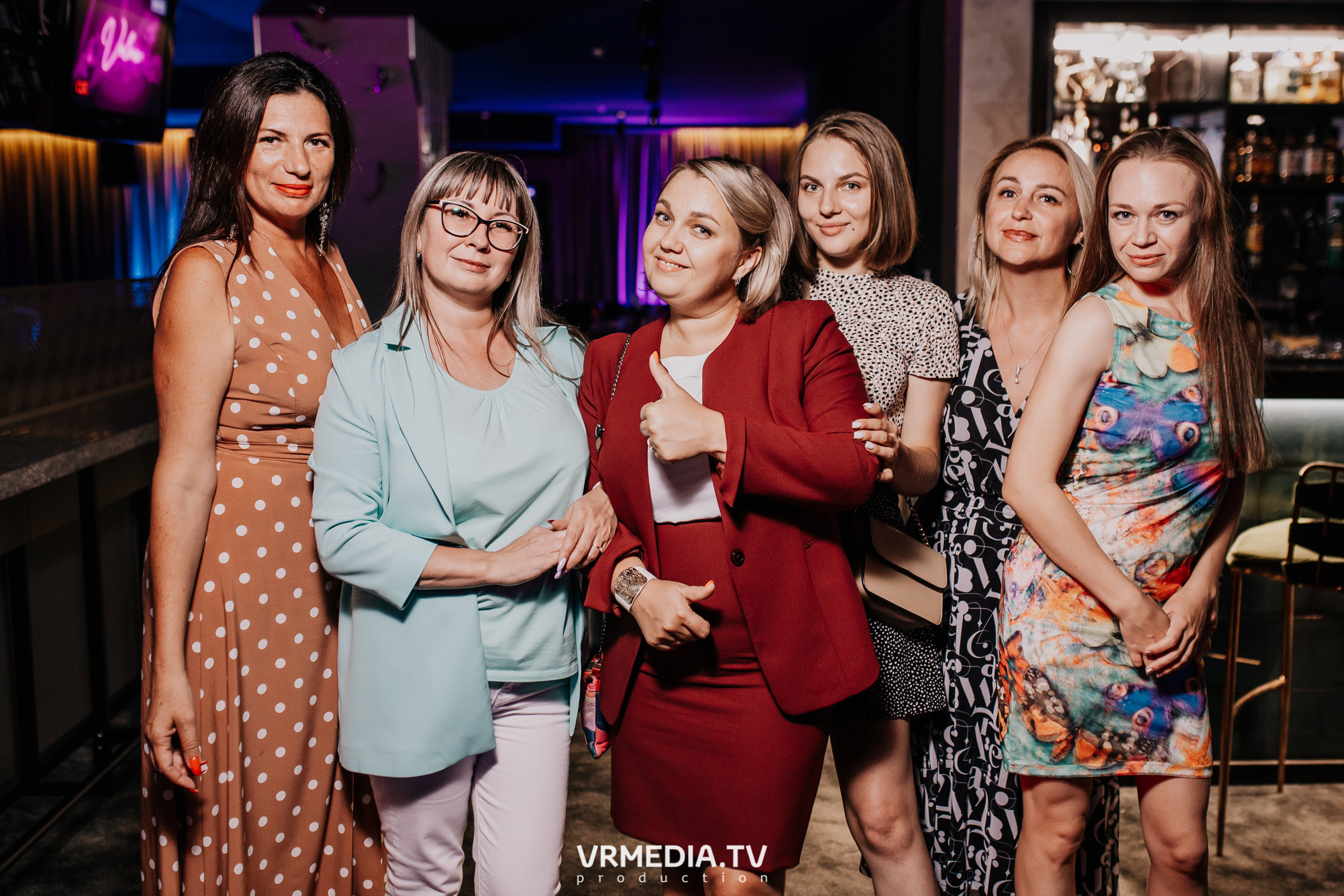 Русский рок в караоке-баре «Volna»