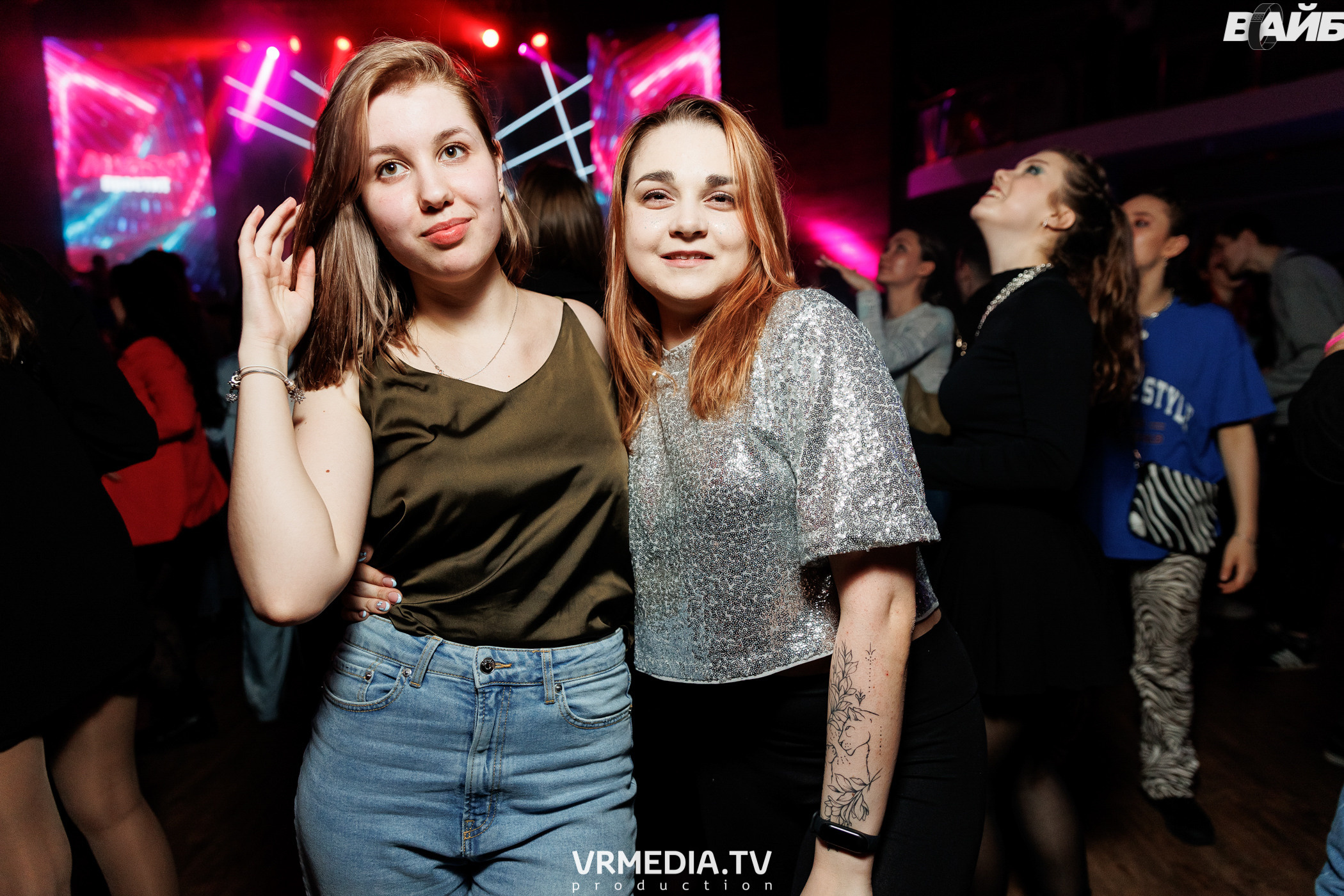 Молодость простит