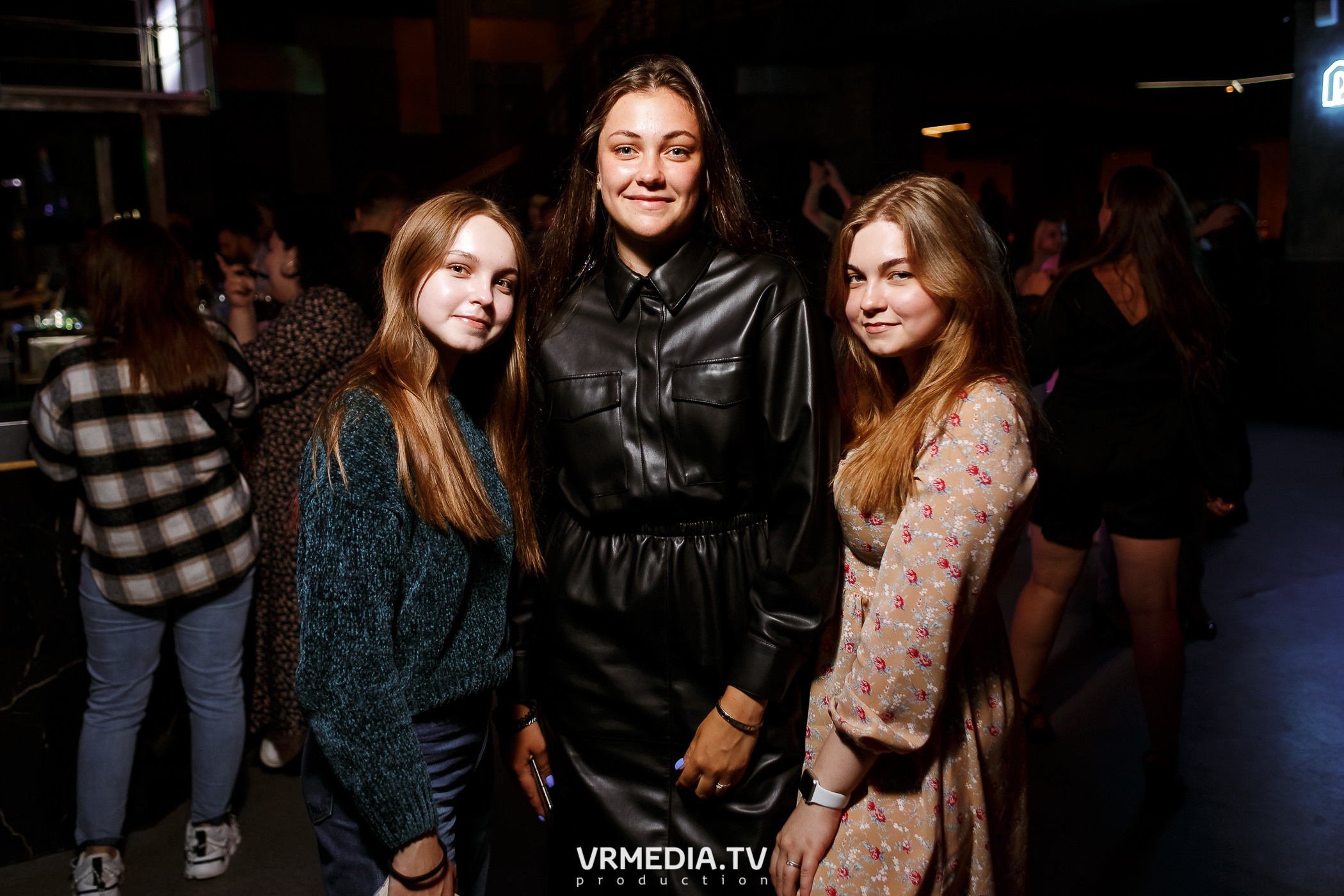 Выходные в баре «DOSKI»