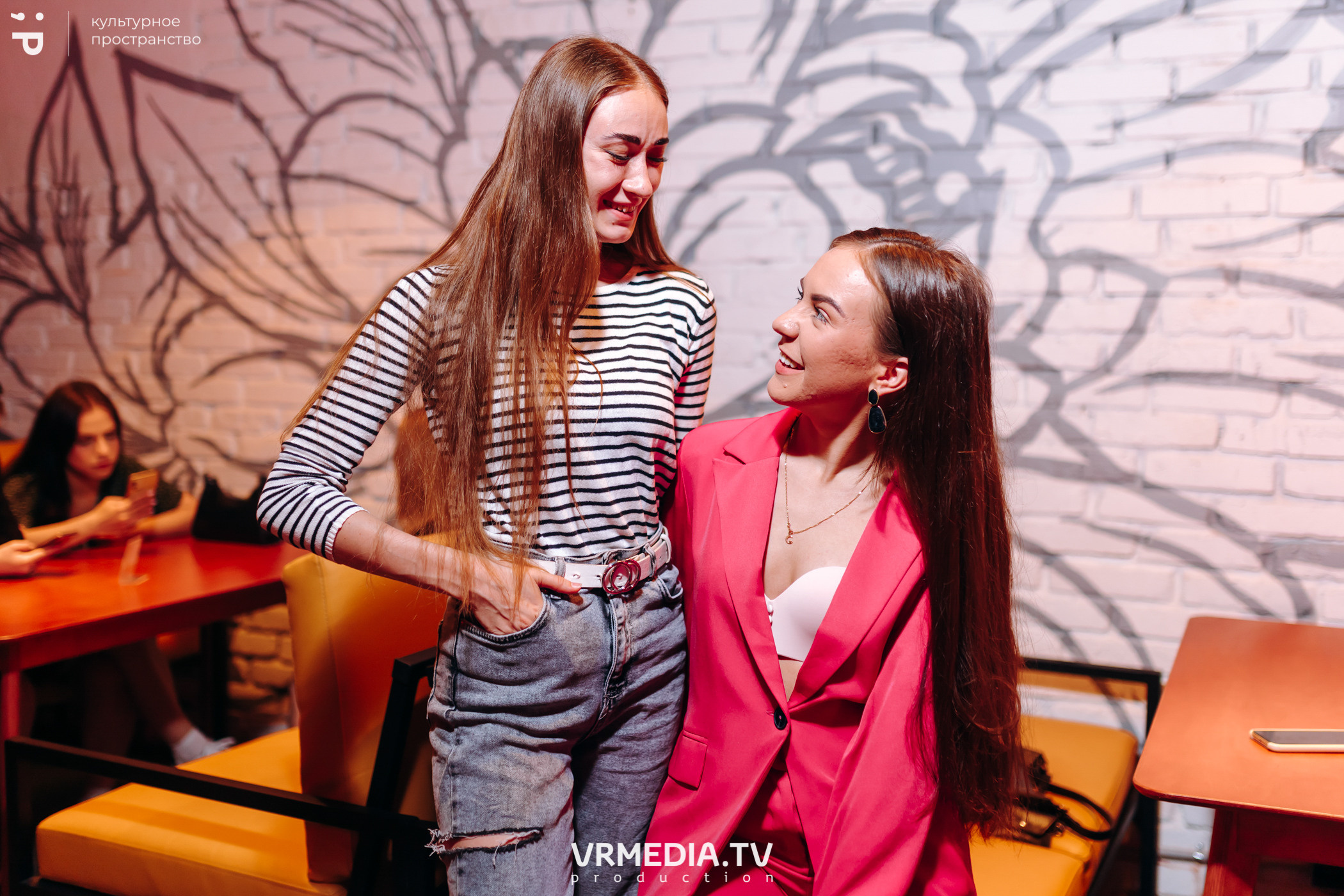 #Редакция_Лето: Warm Inside в культурном пространстве «Редакция»