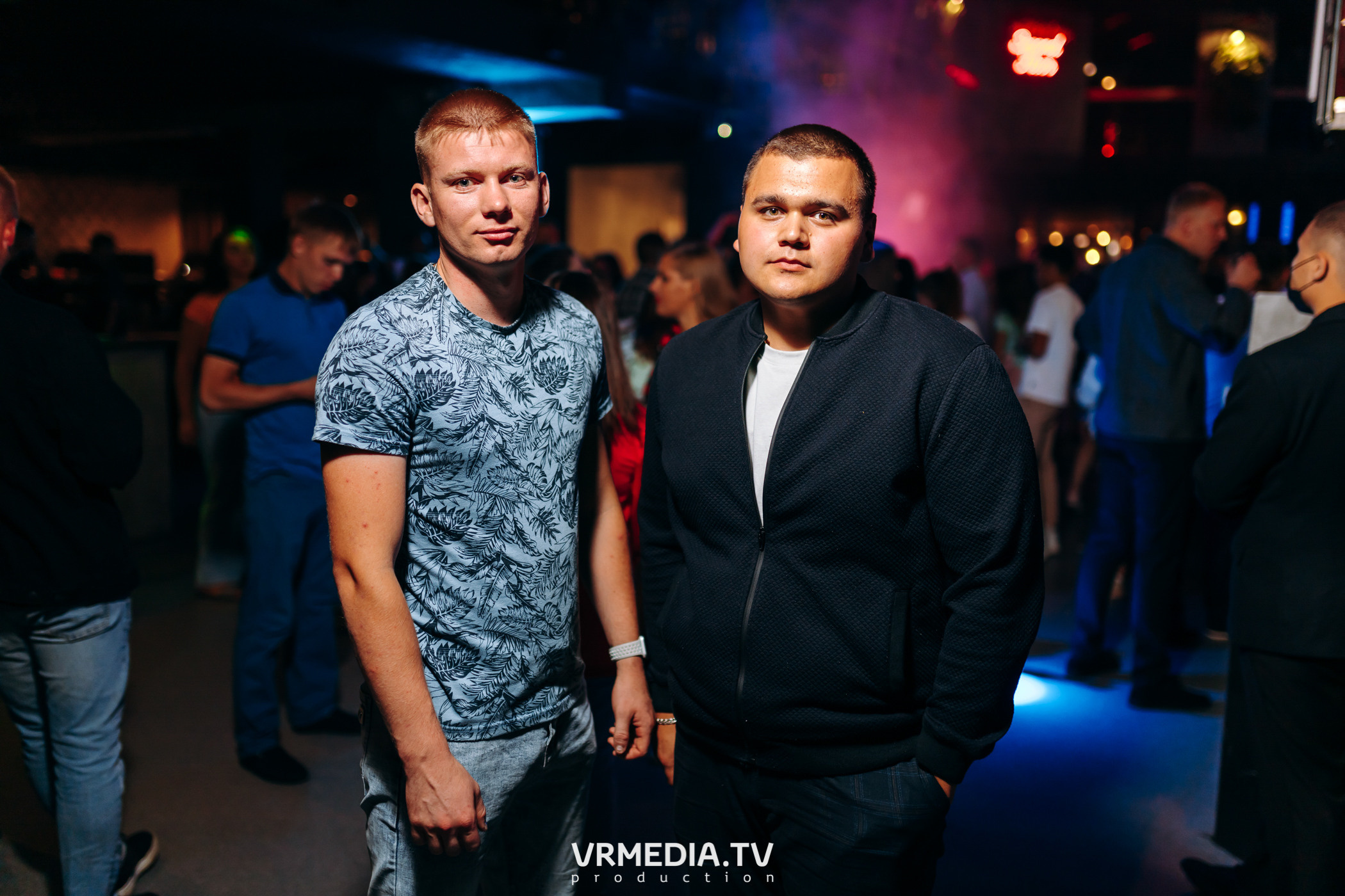 Выходные в баре «DOSKI»