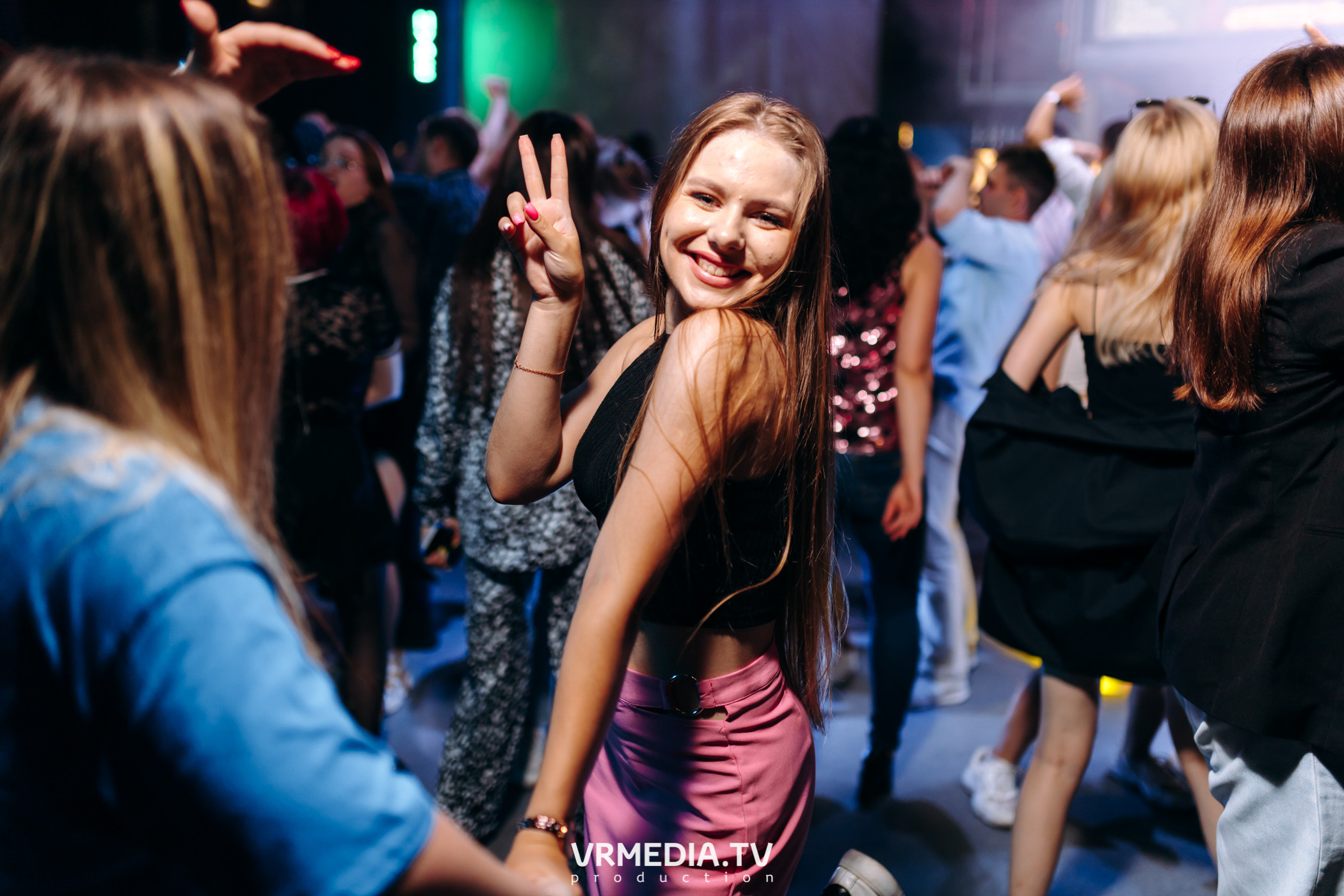 Выходные в баре «DOSKI»