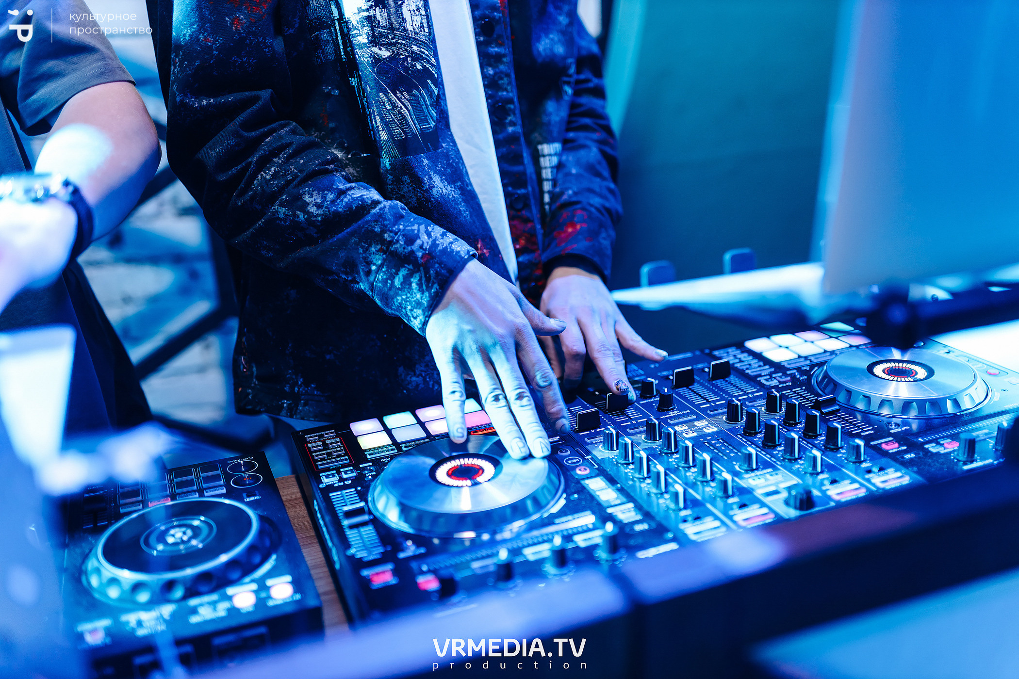 #Редакция_Лето: На минималках в культурном пространстве «Редакция»