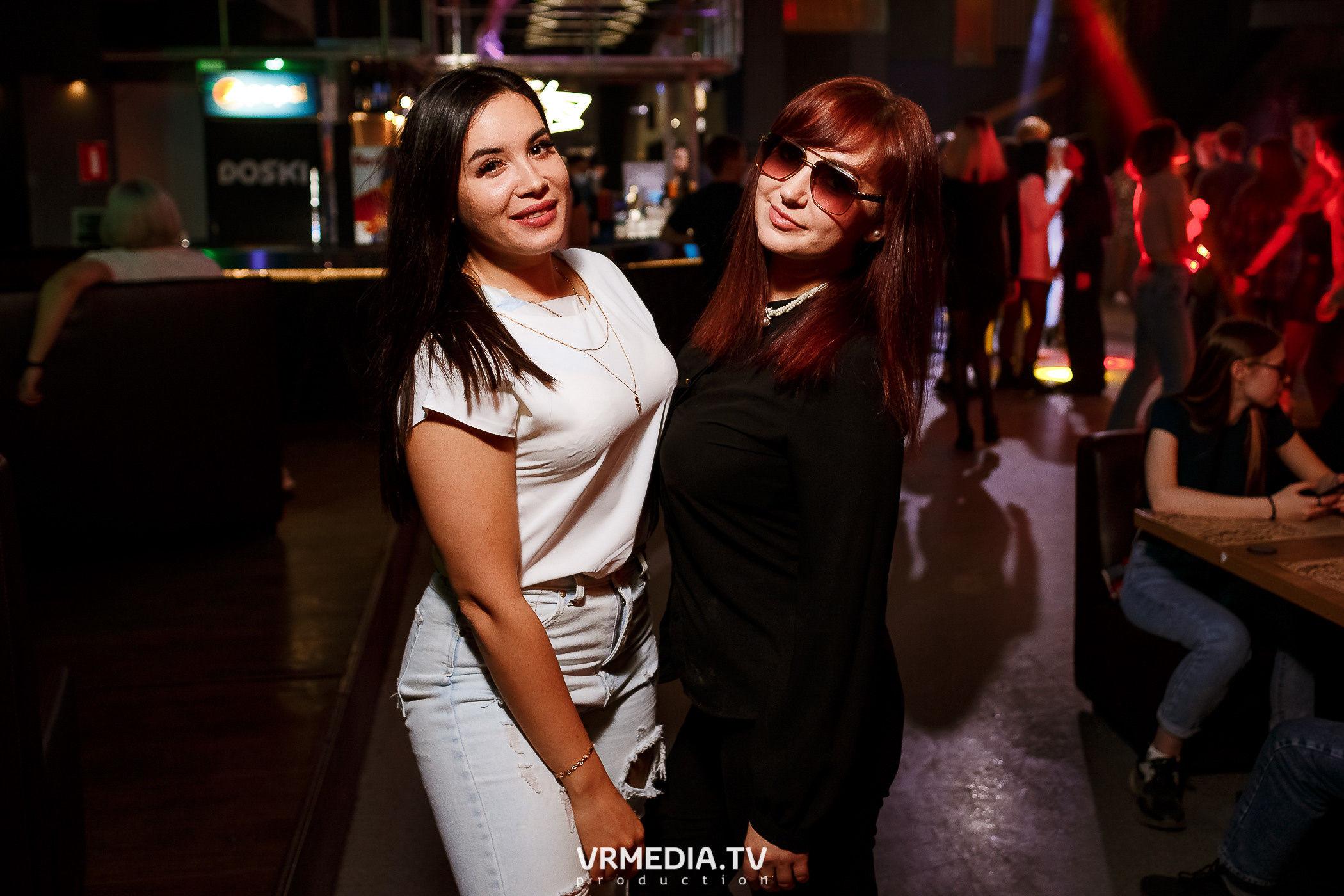 Выходные в баре «DOSKI»