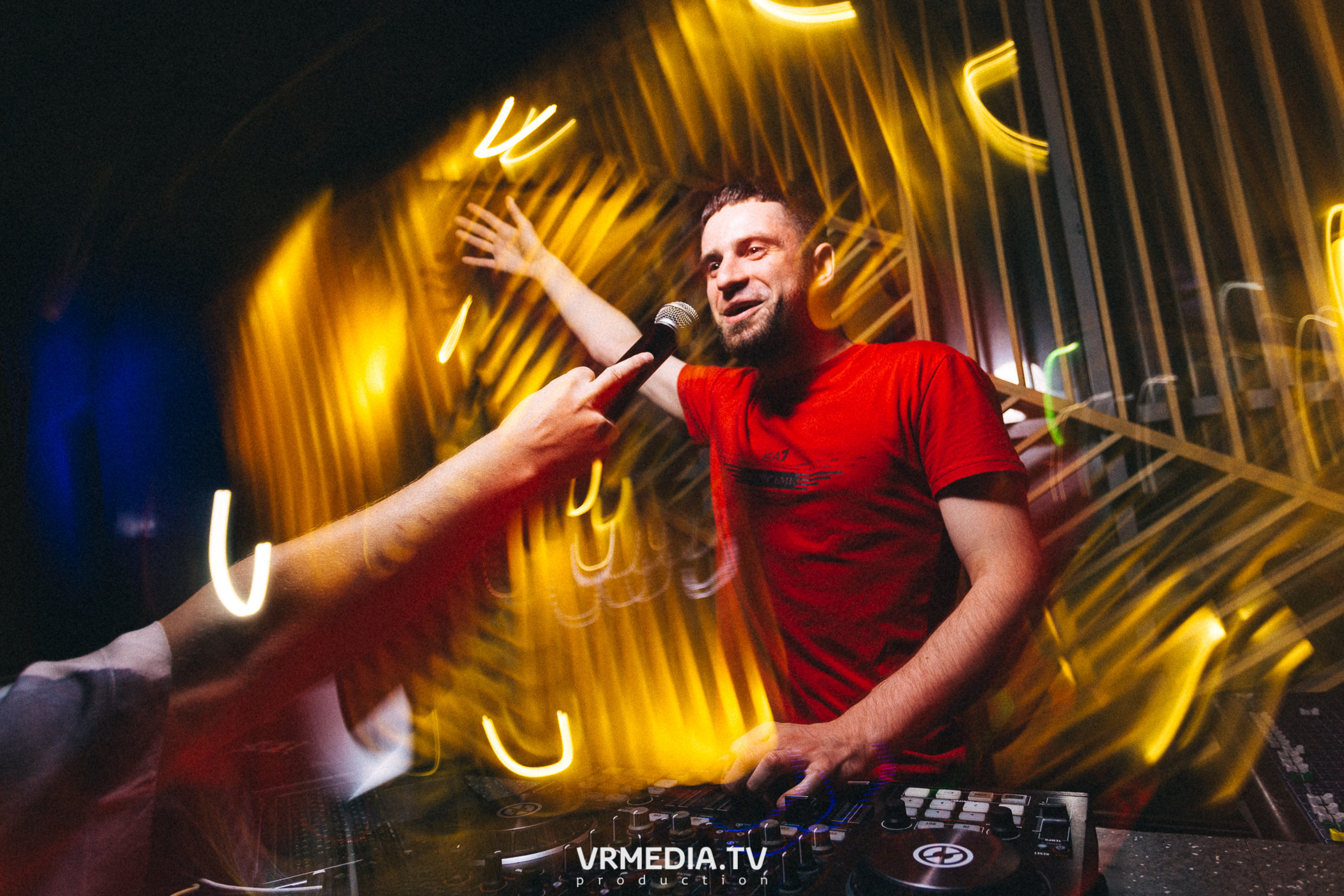 Bunny Hard в баре «DOSKI»