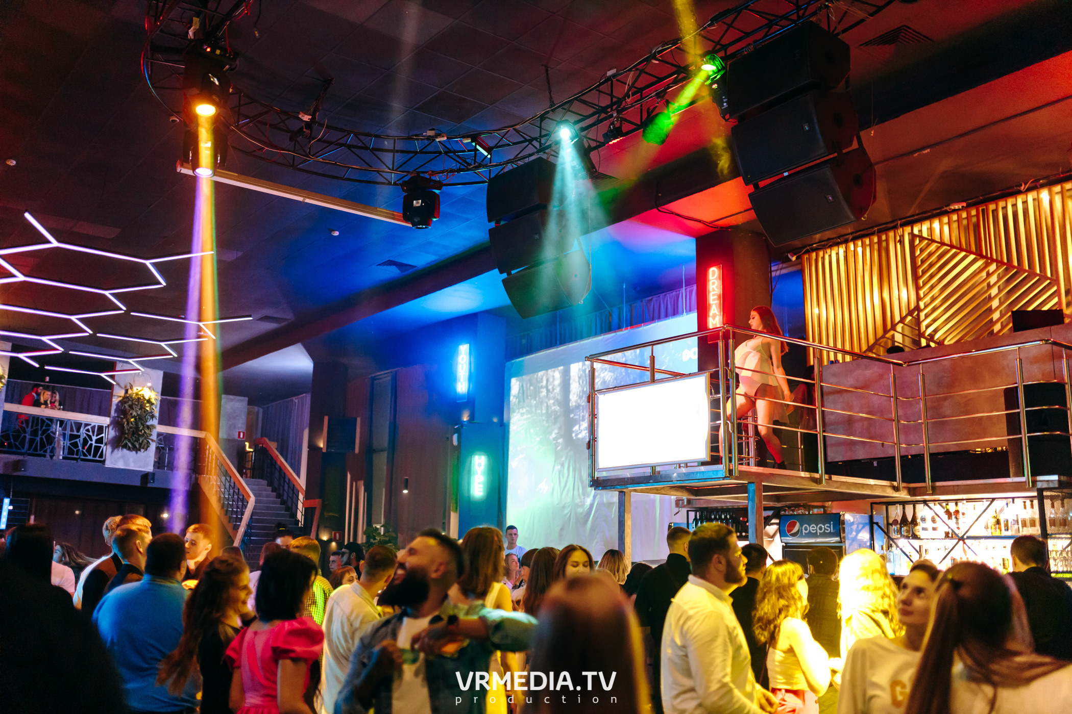 Angels в баре «DOSKI»