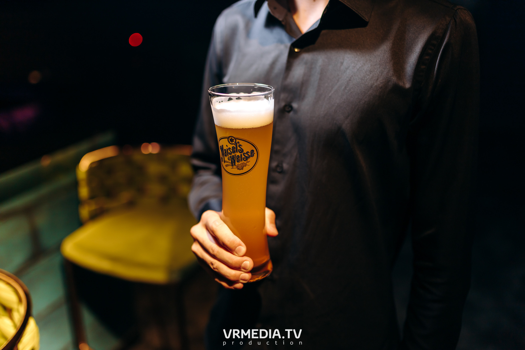 Love is… в караоке-баре «Volna»