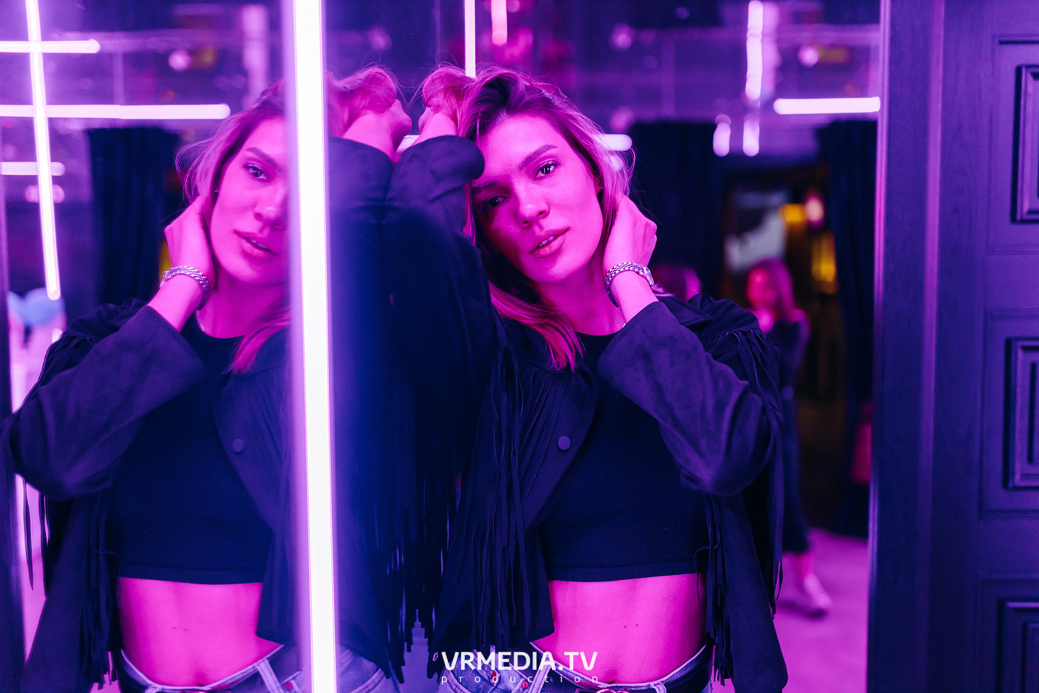 Колесо фортуны в караоке-баре «Volna»