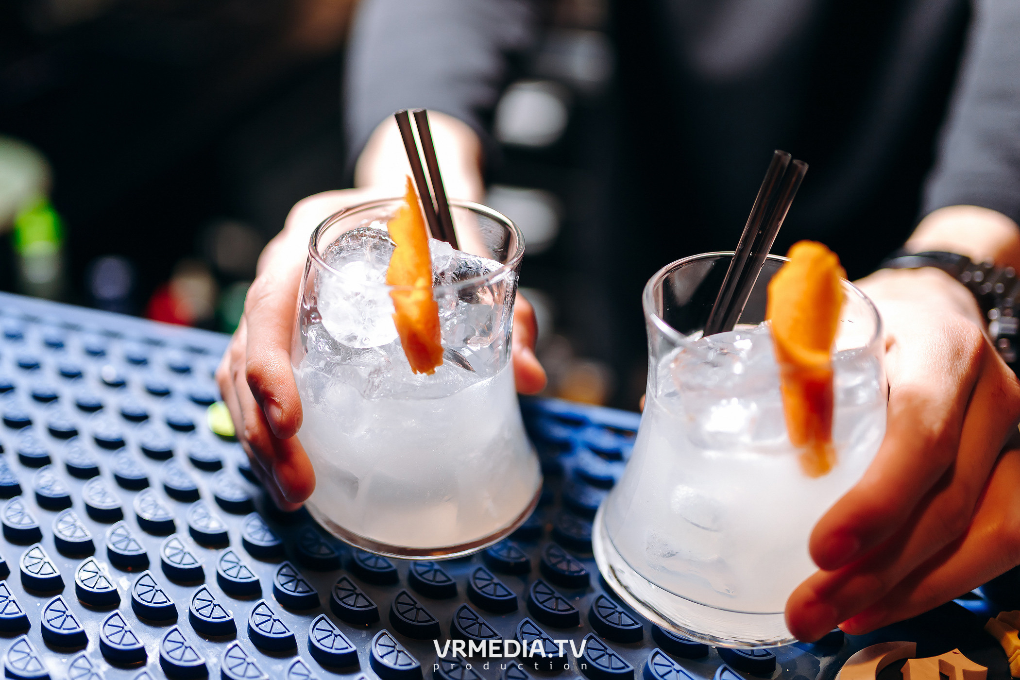 Колесо Фортуны в караоке-баре «Volna»