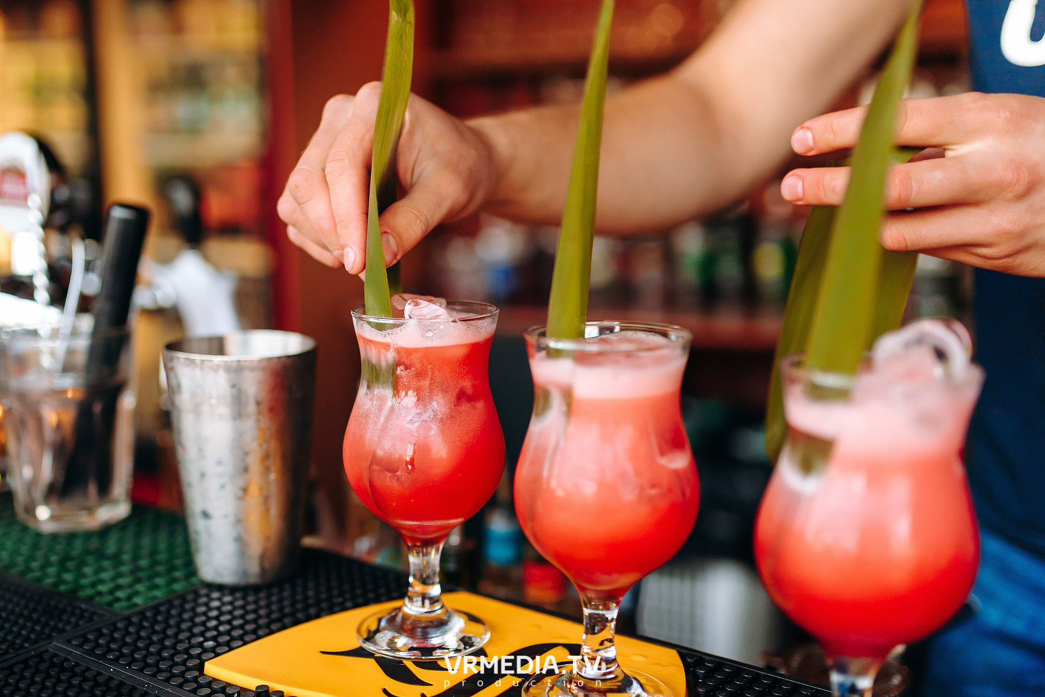 Выходные в ресторане «Лазурный берег»