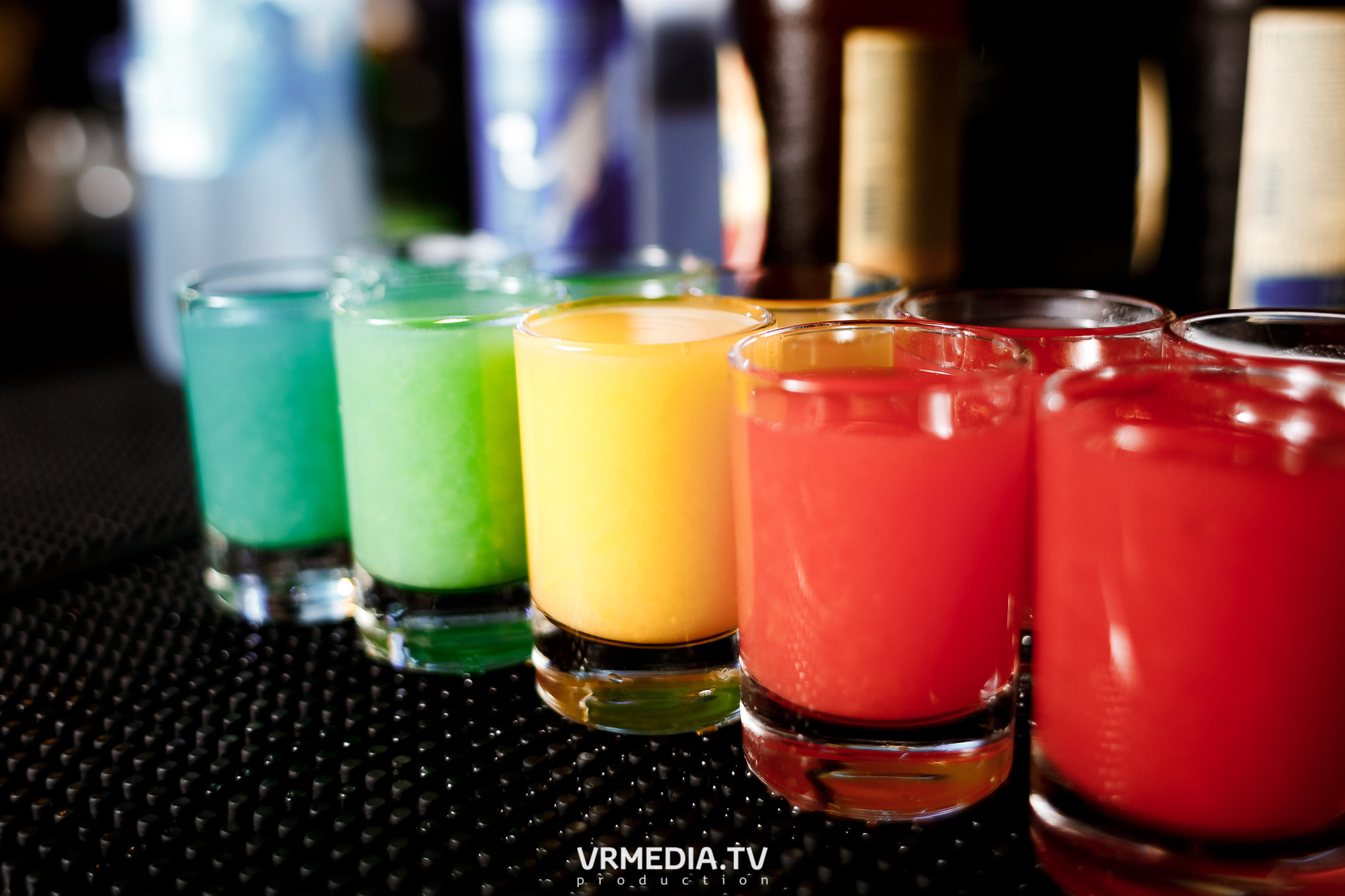 Выходные в баре «DOSKI»