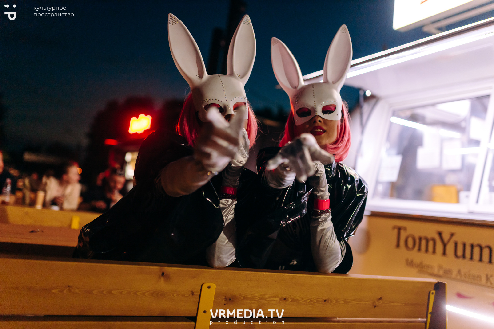 #Редакция_Лето: Warm Inside в культурном пространстве «Редакция»