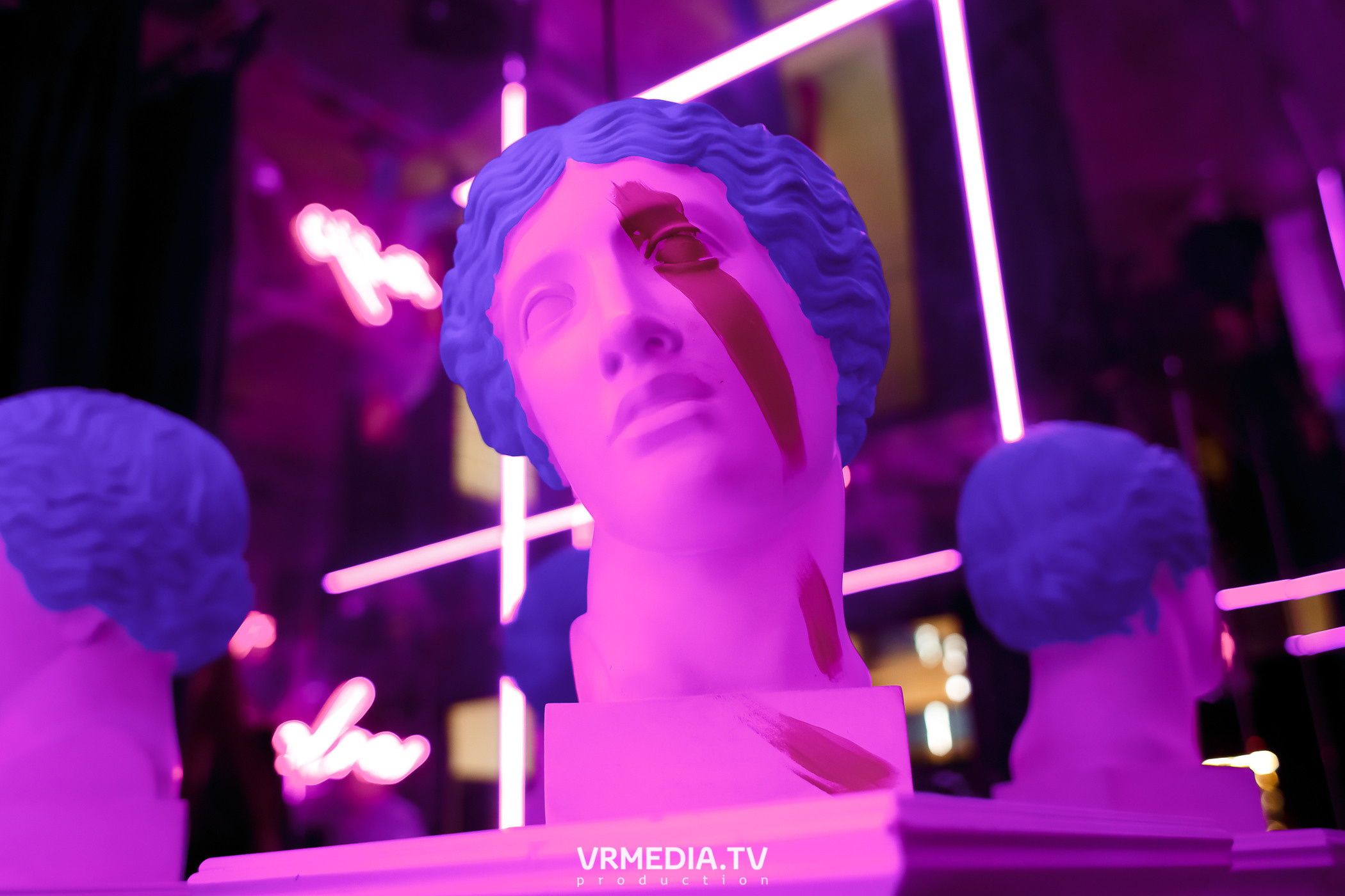 Летний караоке марафон в караоке-баре «Volna»