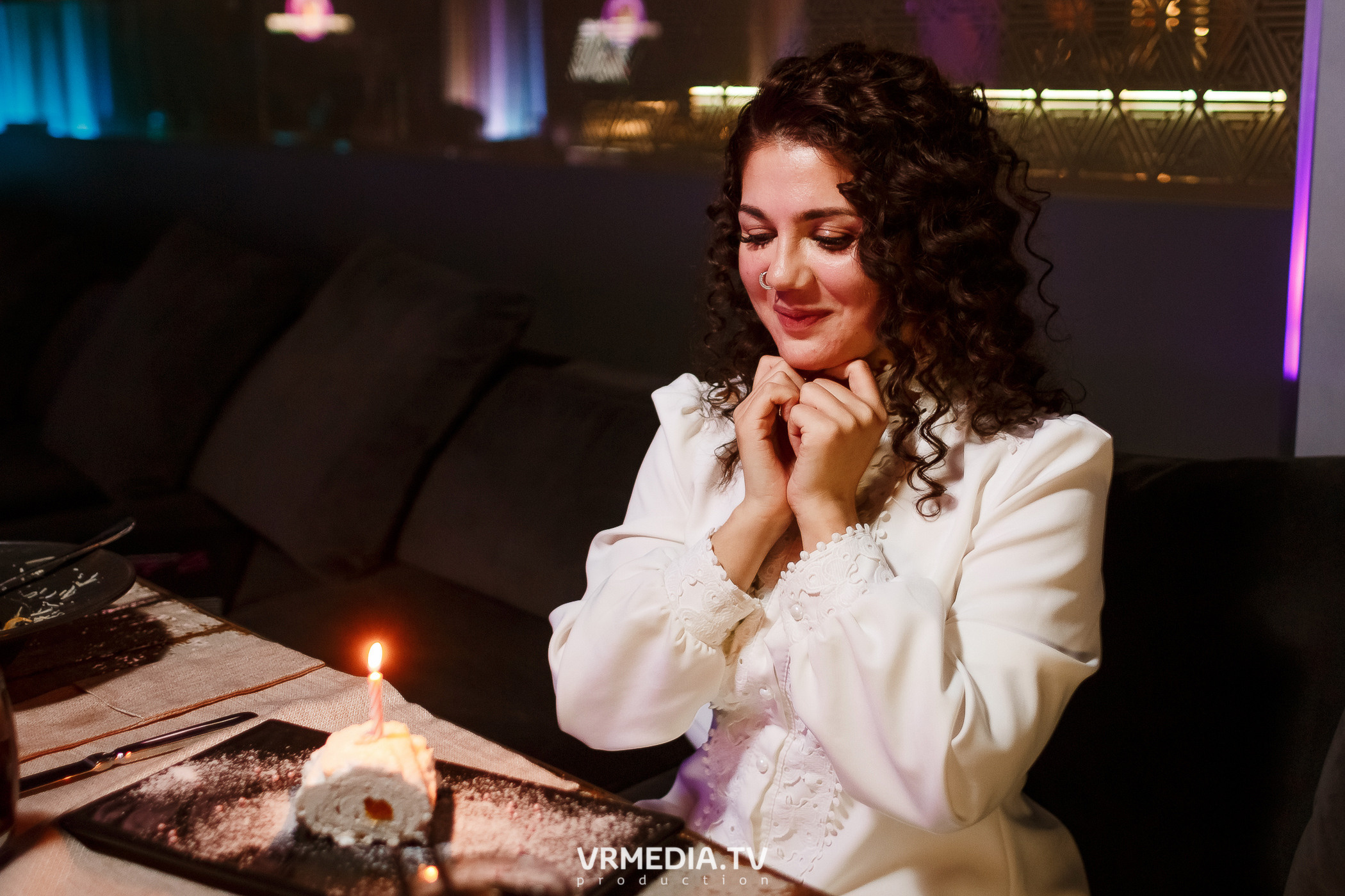 Колесо фортуны в караоке-баре «Volna»