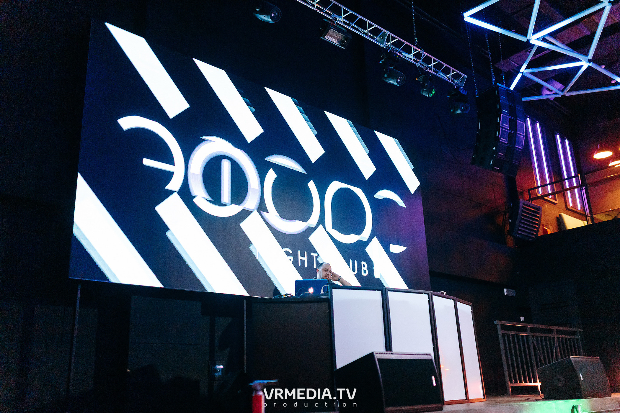 Выходные в ночном клубе «ЭФИР»