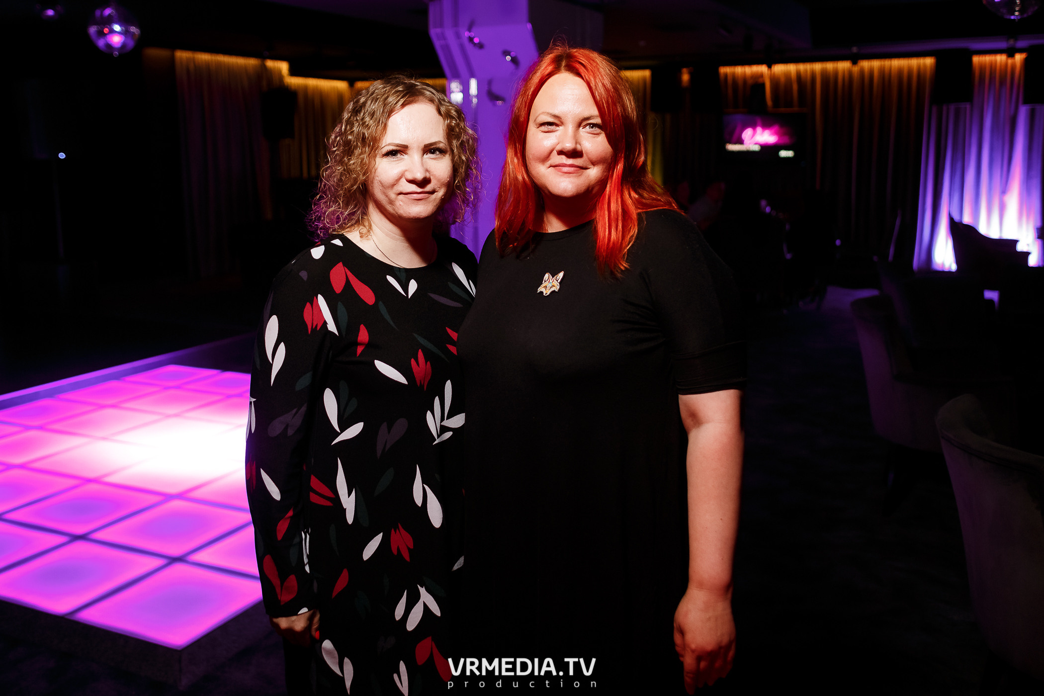 Золотая пятница в караоке-баре «Volna»