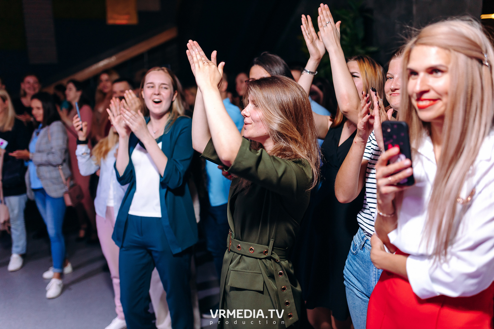 Выходные в баре «DOSKI»