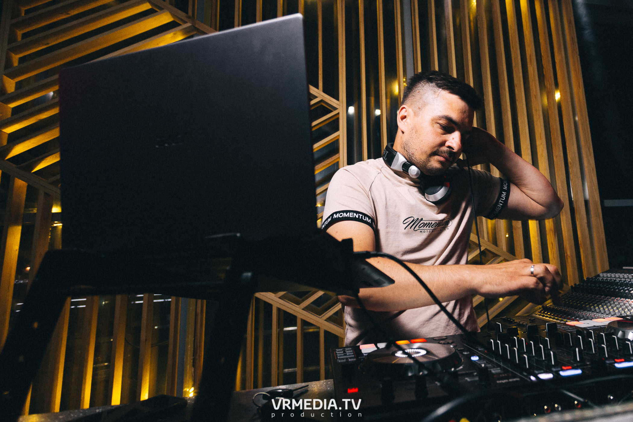 На чилле в баре «DOSKI»