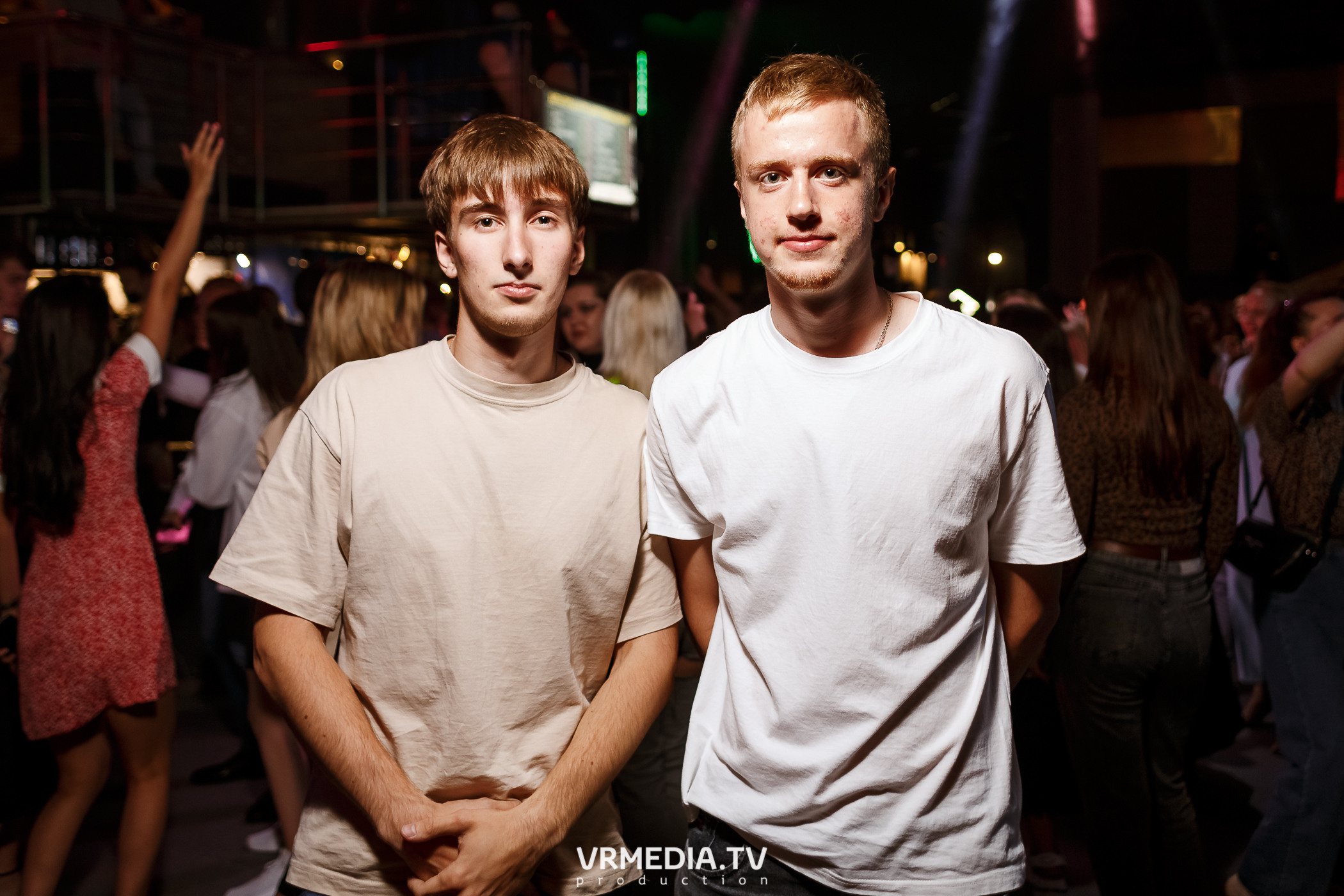 Выходные в баре «DOSKI»