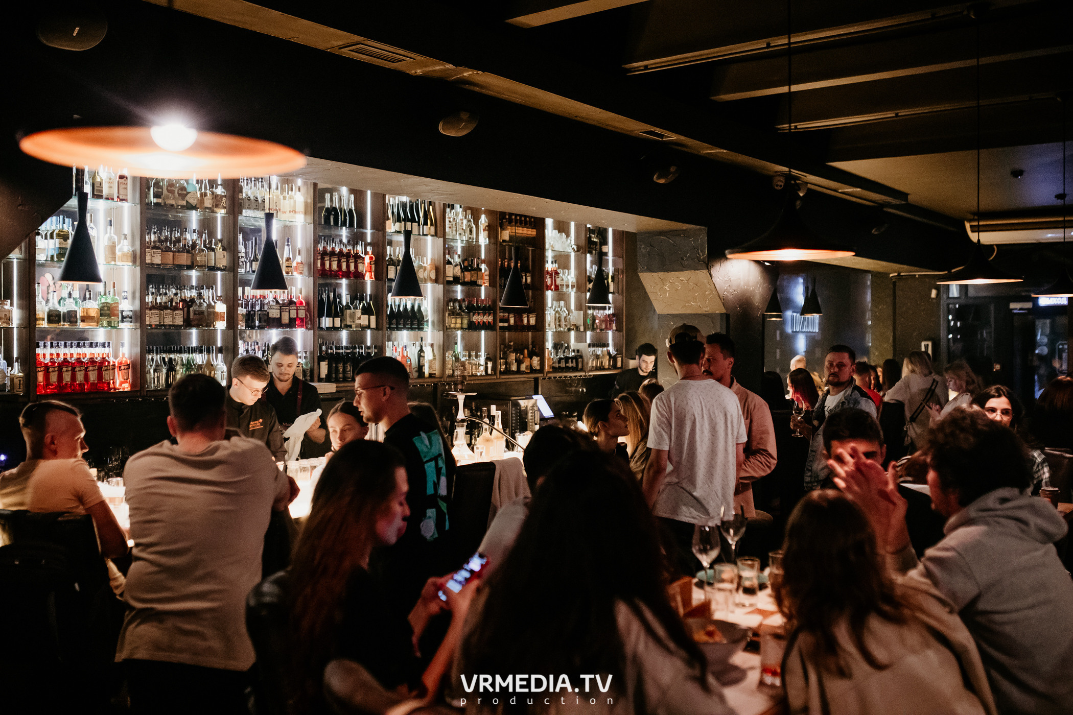 Гостевая смена Дениса Карадениза (Тюмень) в баре «Blocknot»