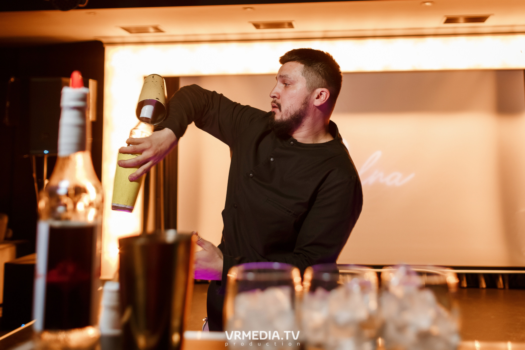 Колесо фортуны в караоке-баре «Volna»