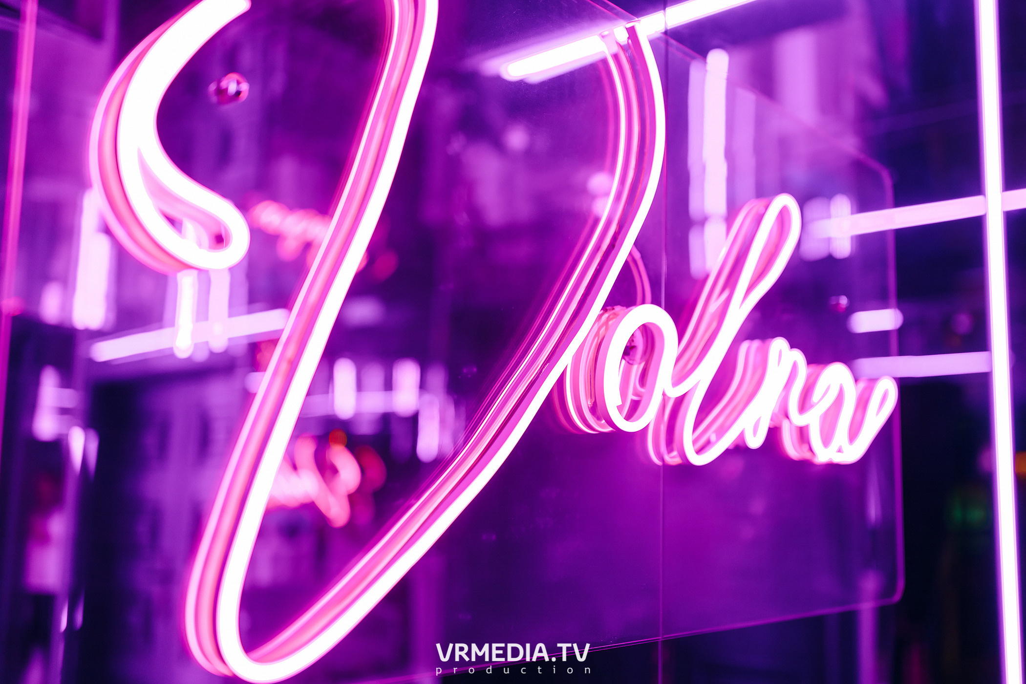 Колесо Фортуны в караоке-баре «Volna»