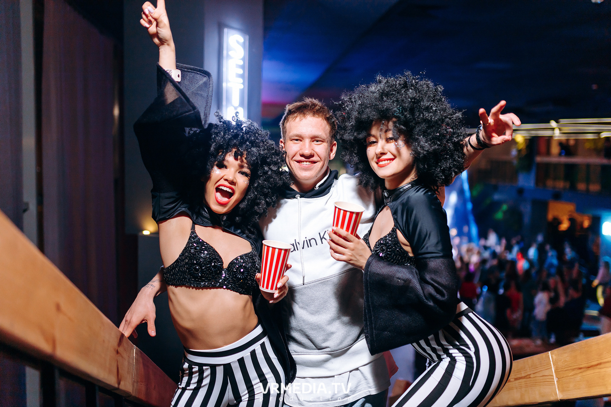 Выходные в баре «DOSKI»