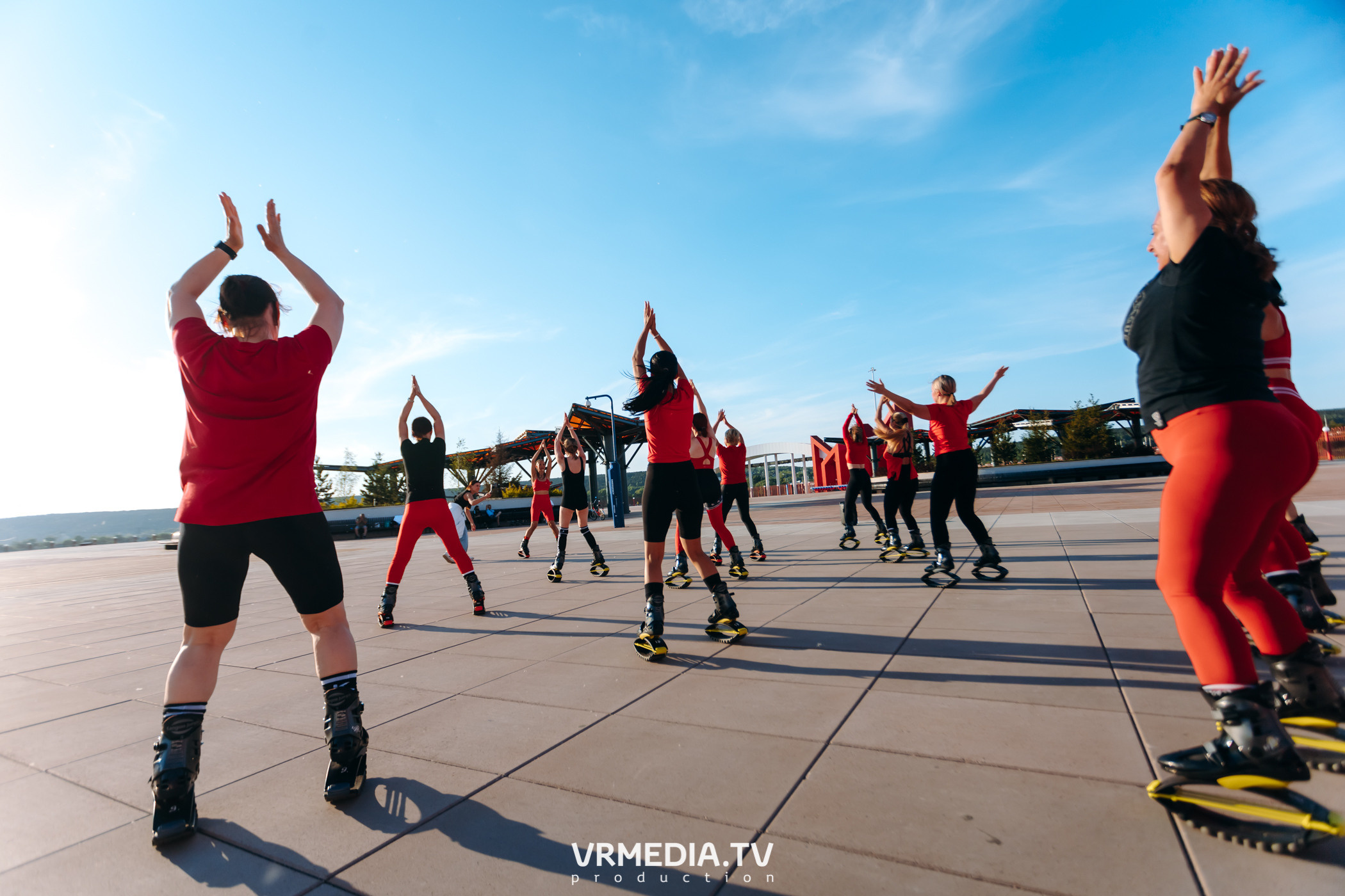 Открытая тренировка «Kangoo jumps»