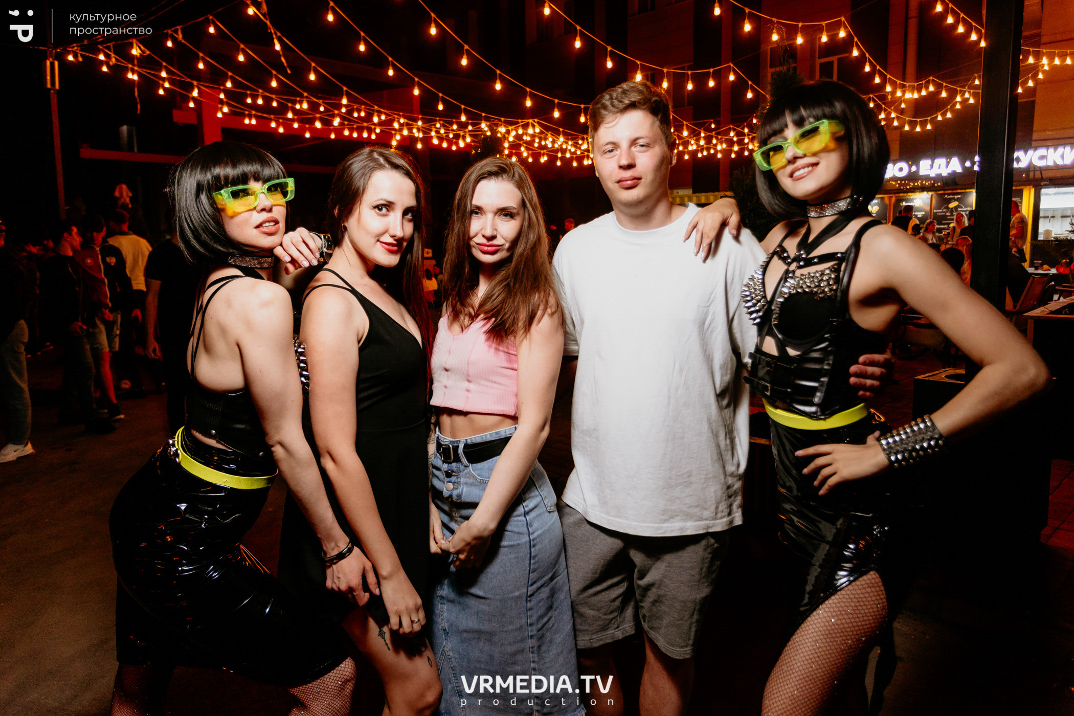 #Редакция_Лето: Time 92 в культурном пространстве «Редакция»