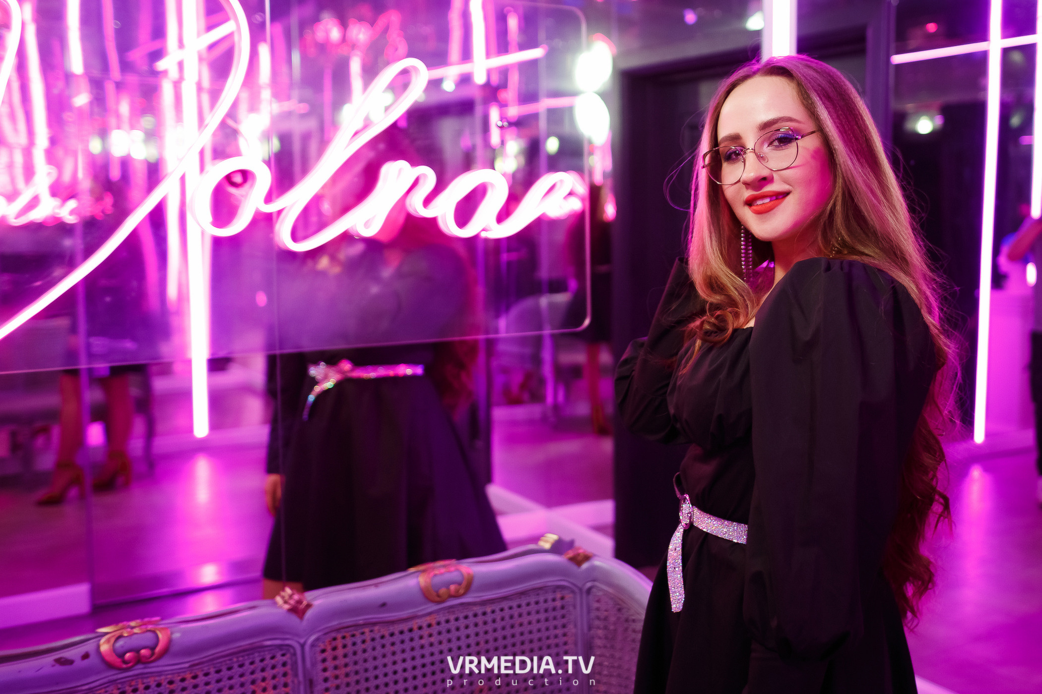 Колесо фортуны в караоке-баре «Volna»