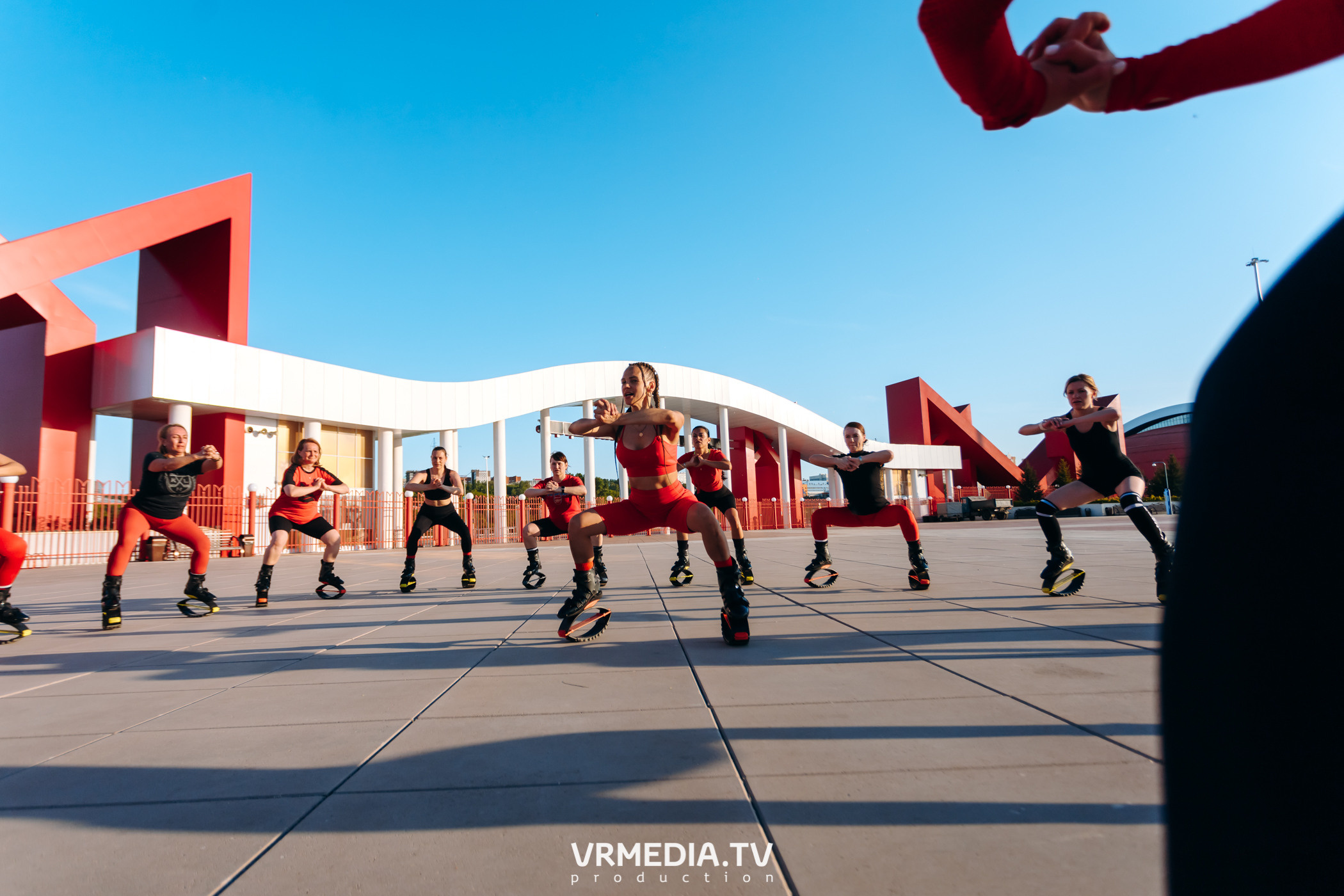 Открытая тренировка «Kangoo jumps»