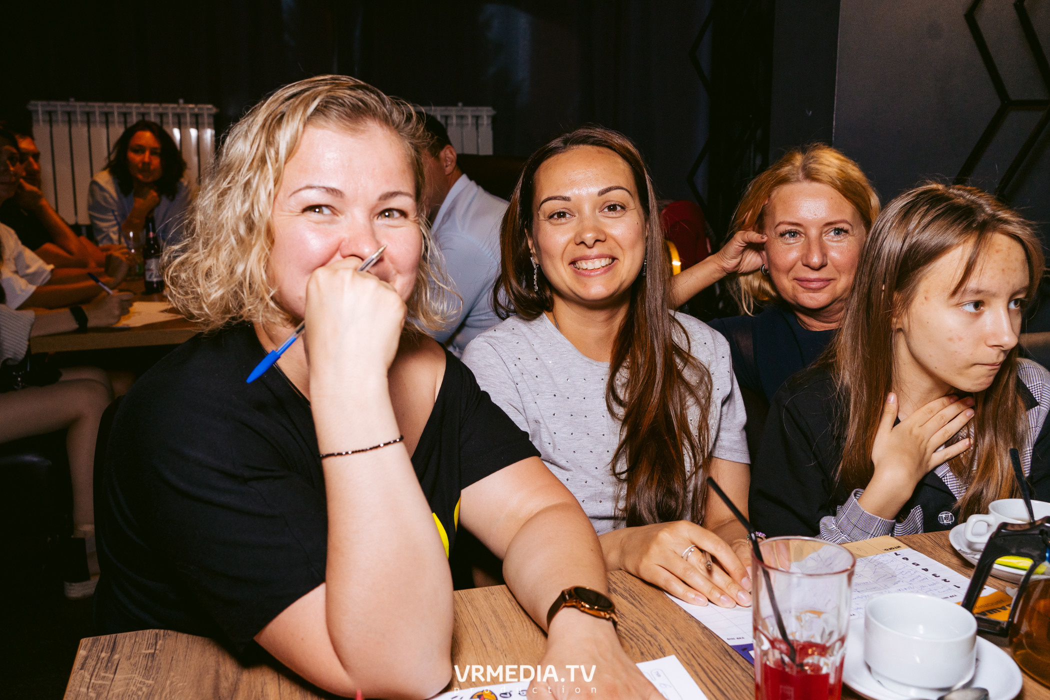 WOW QUIZ в баре «DOSKI»