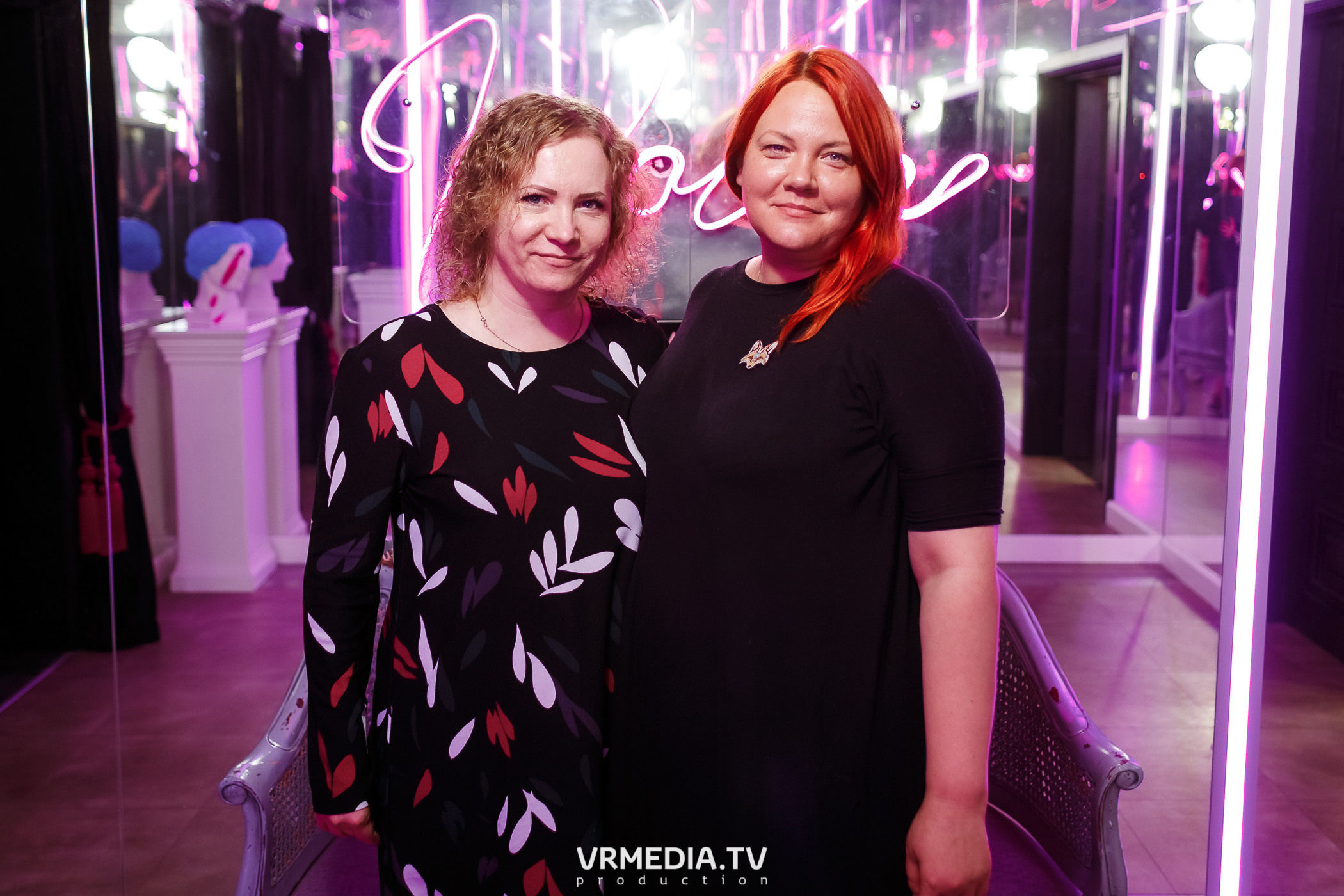 Золотая пятница в караоке-баре «Volna»