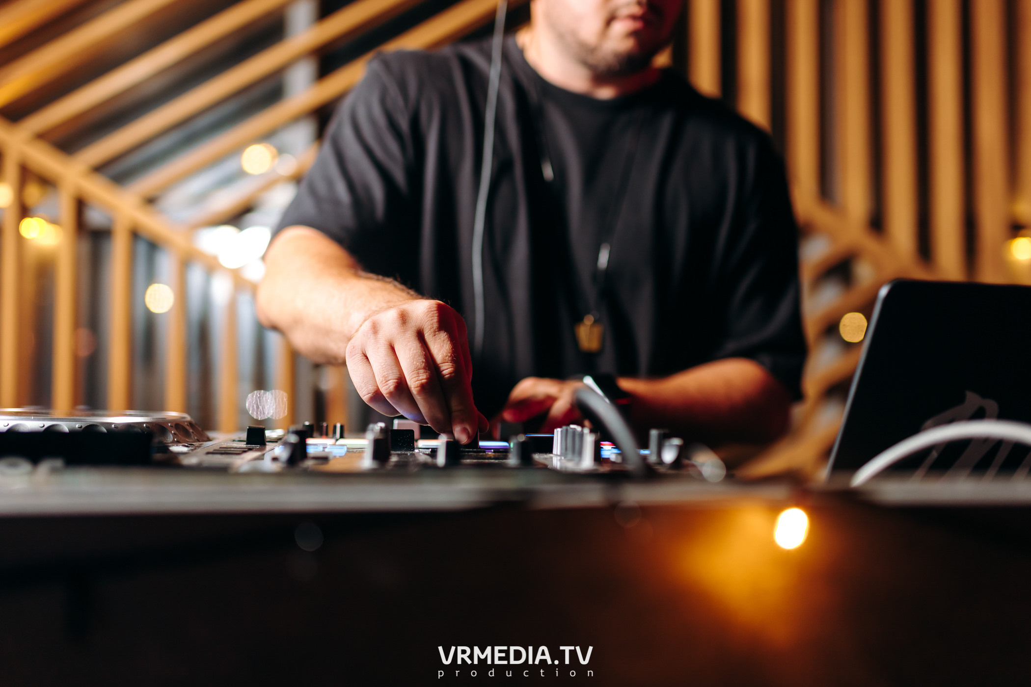 Новогодние корпоративы в баре «DOSKI»