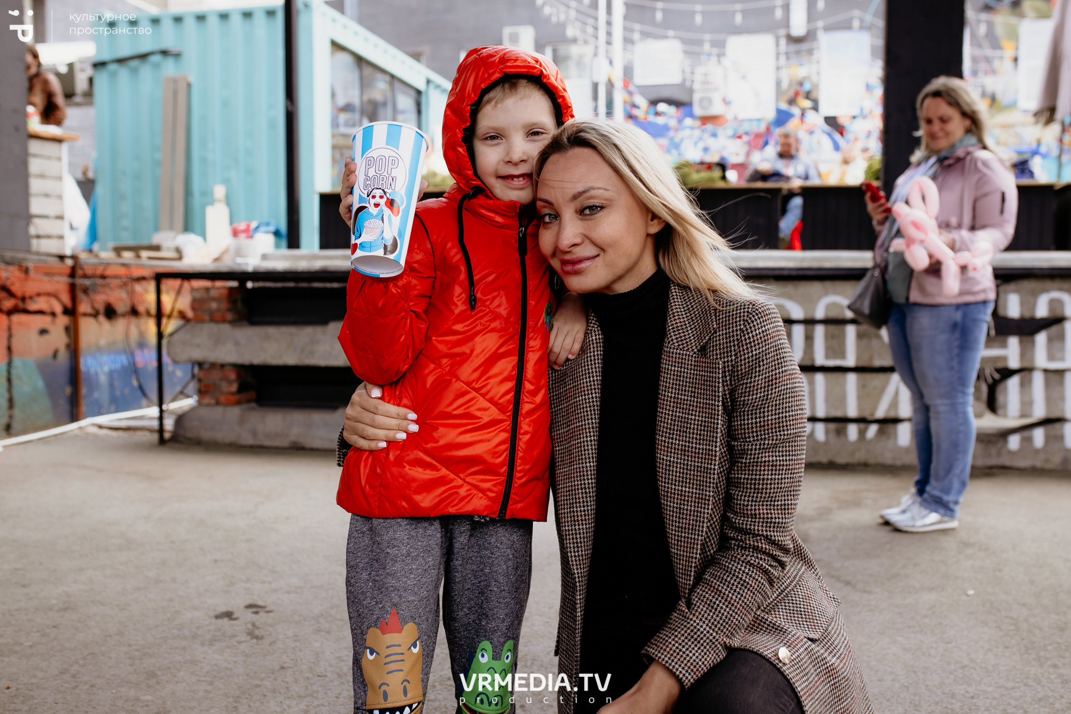 ВСТРЕЧАЙ ЛЕТО С DETISKAZKA42 в культурном пространстве «Редакция»