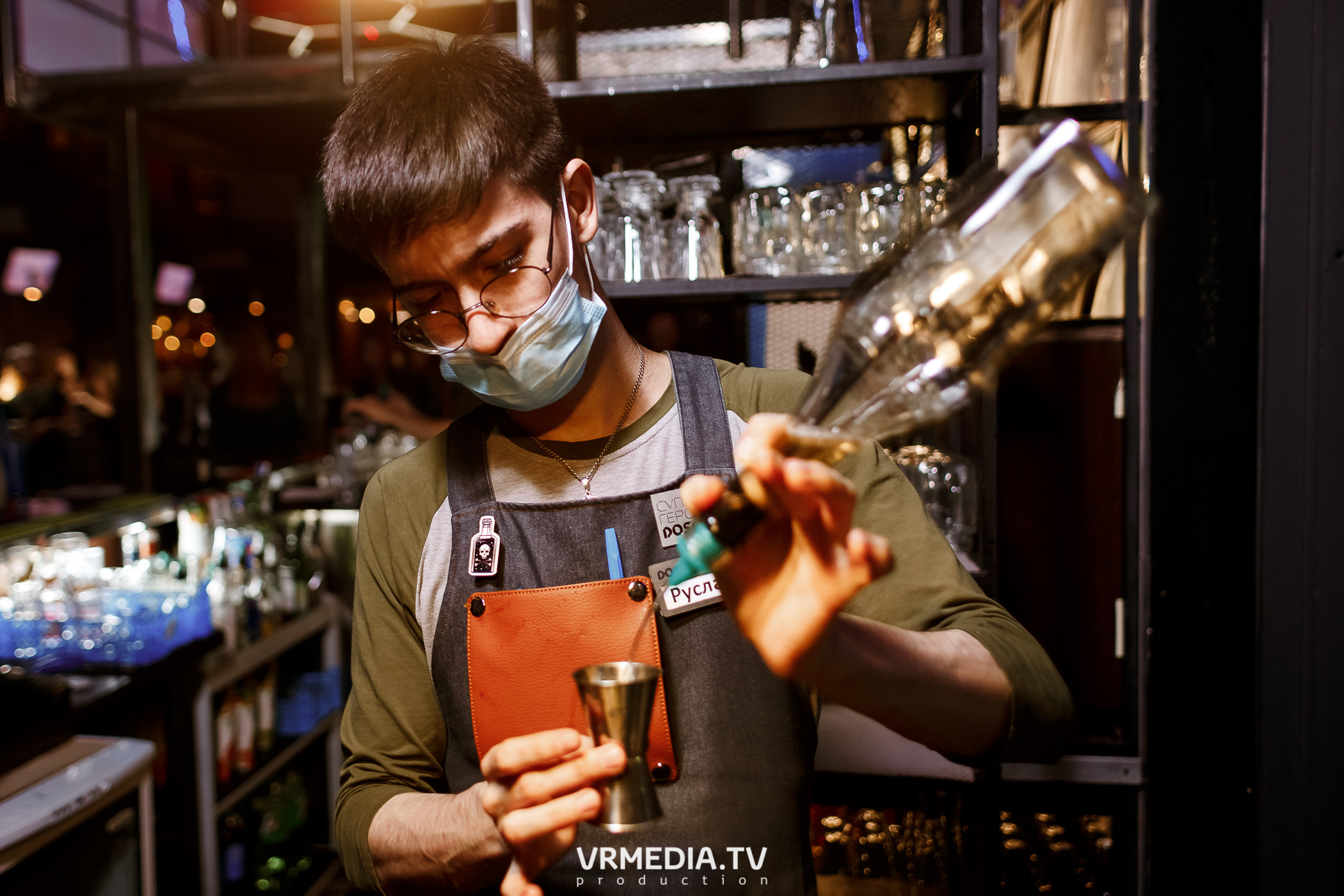 Выходные в баре «DOSKI»