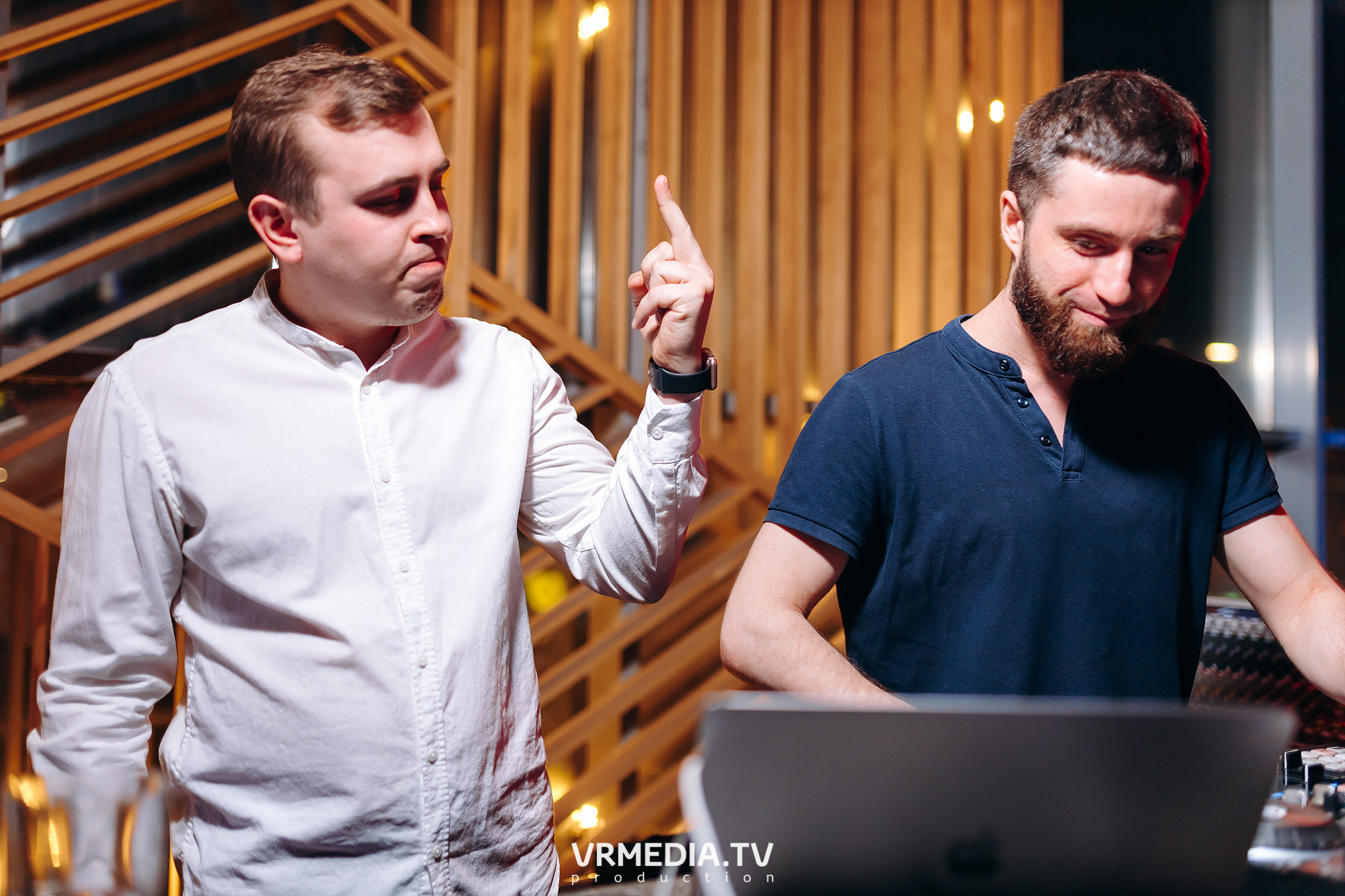 Выходные в баре «DOSKI»