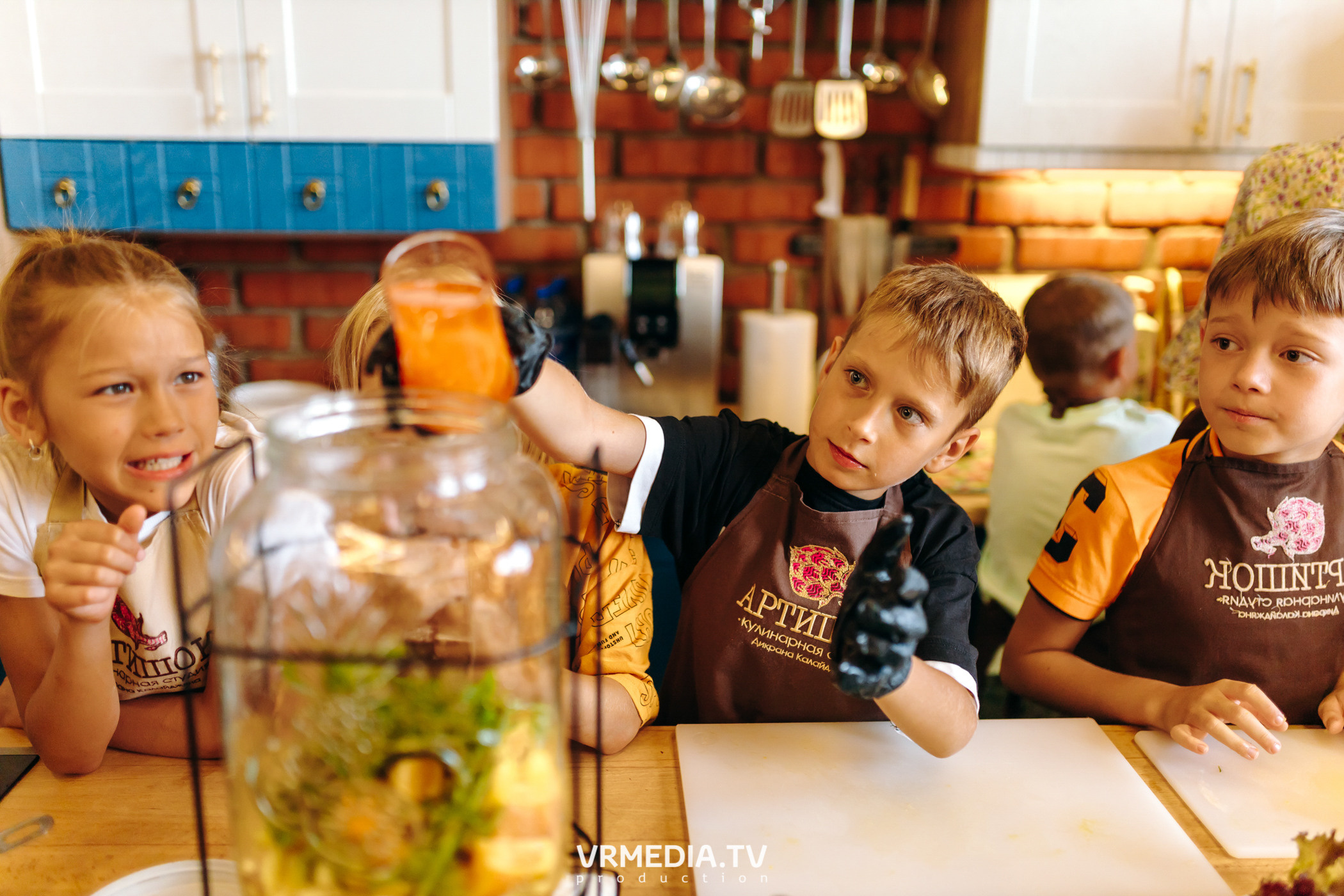 День рождения Артура Калайджяна в кулинарной студии «Артишок»