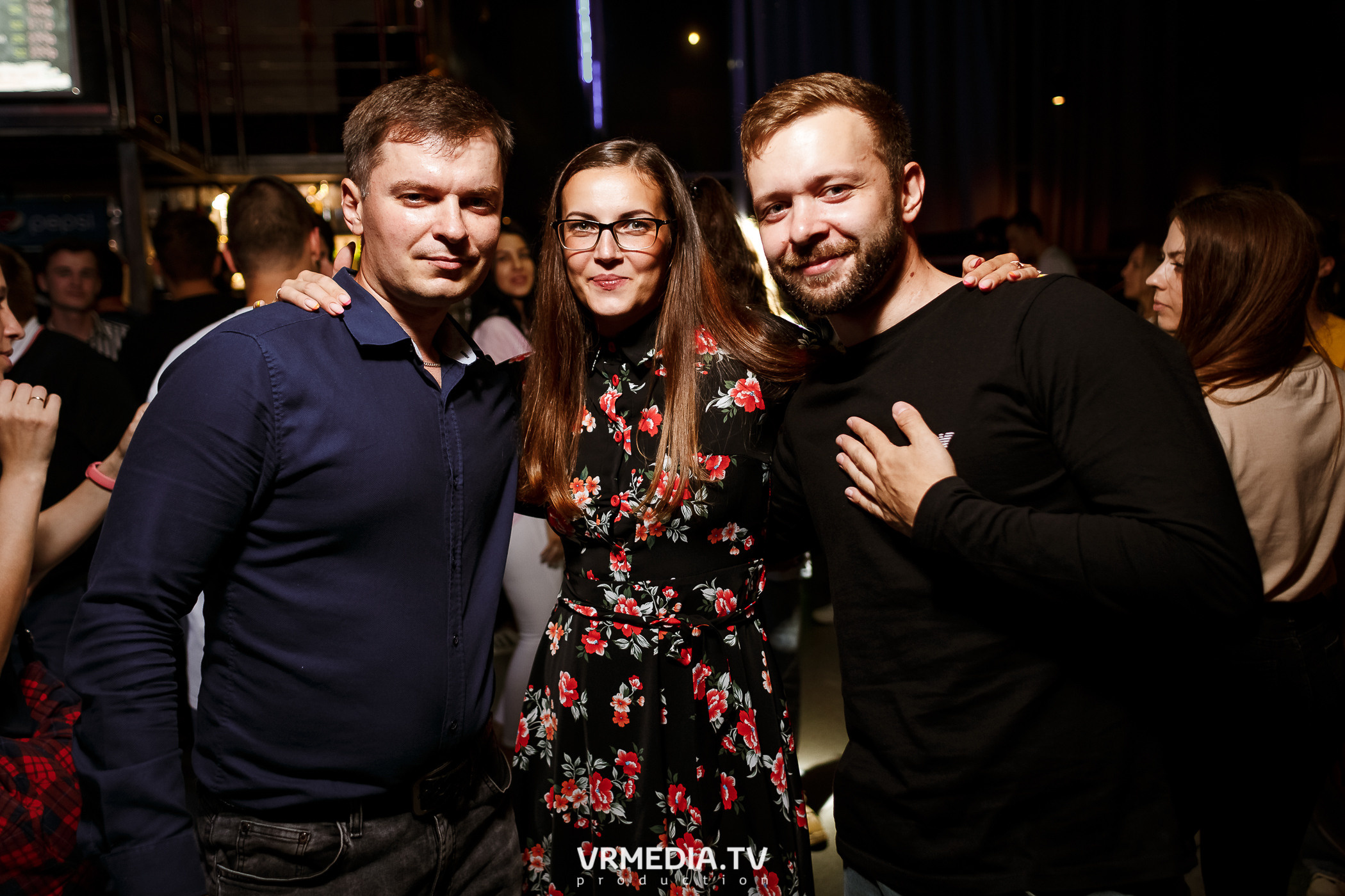 Выходные в баре «DOSKI»