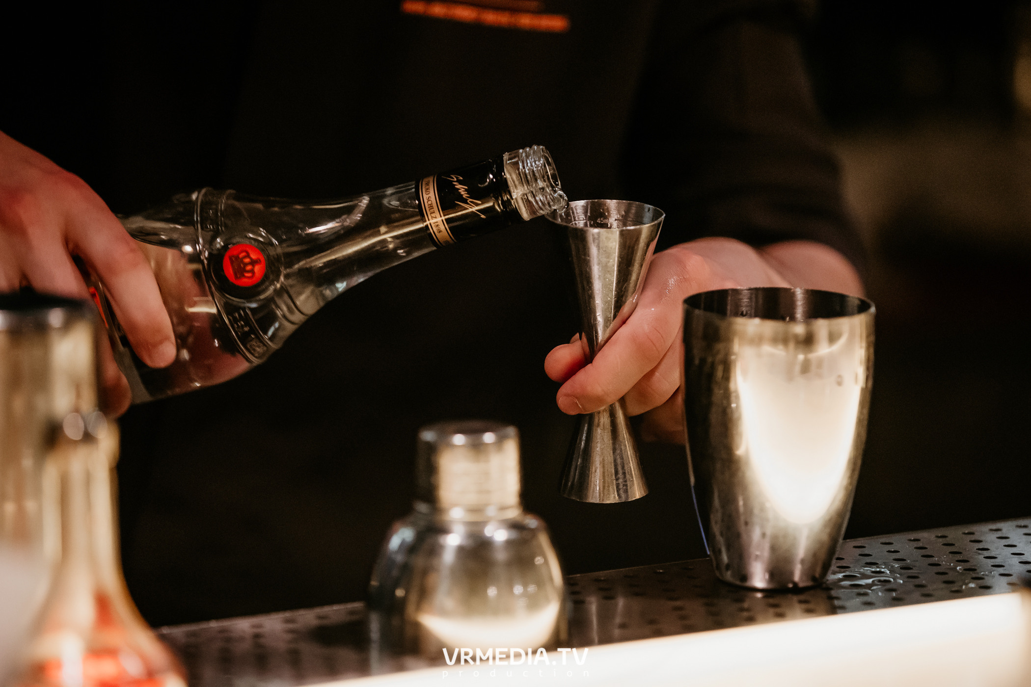 Гостевая смена Дениса Карадениза (Тюмень) в баре «Blocknot»