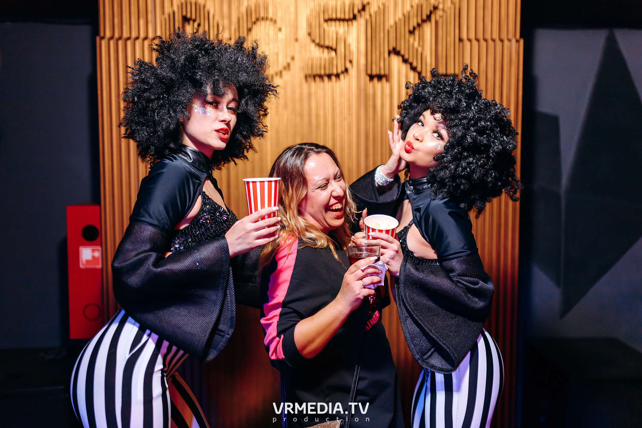 Выходные в баре «DOSKI»