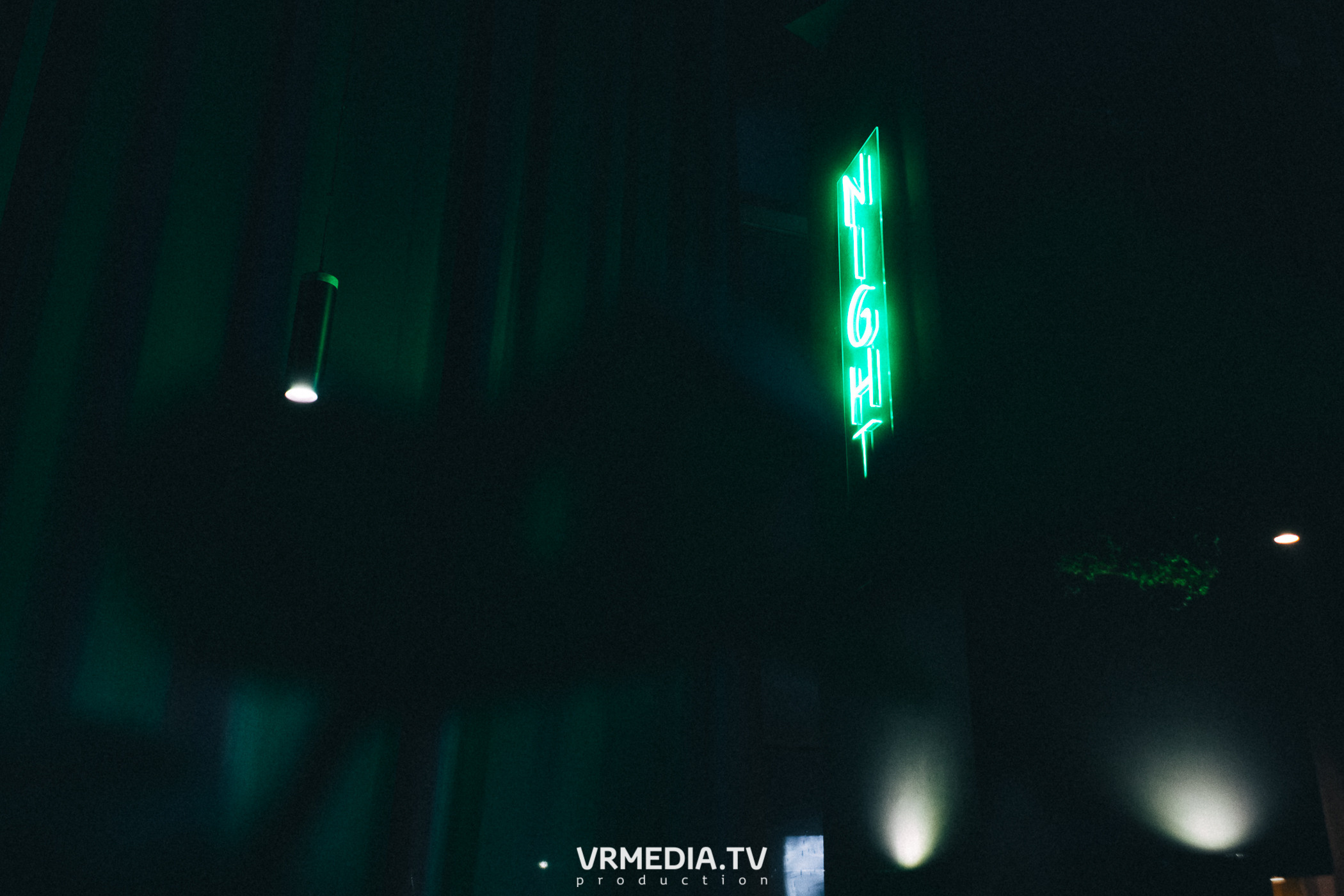 На чилле в баре «DOSKI»