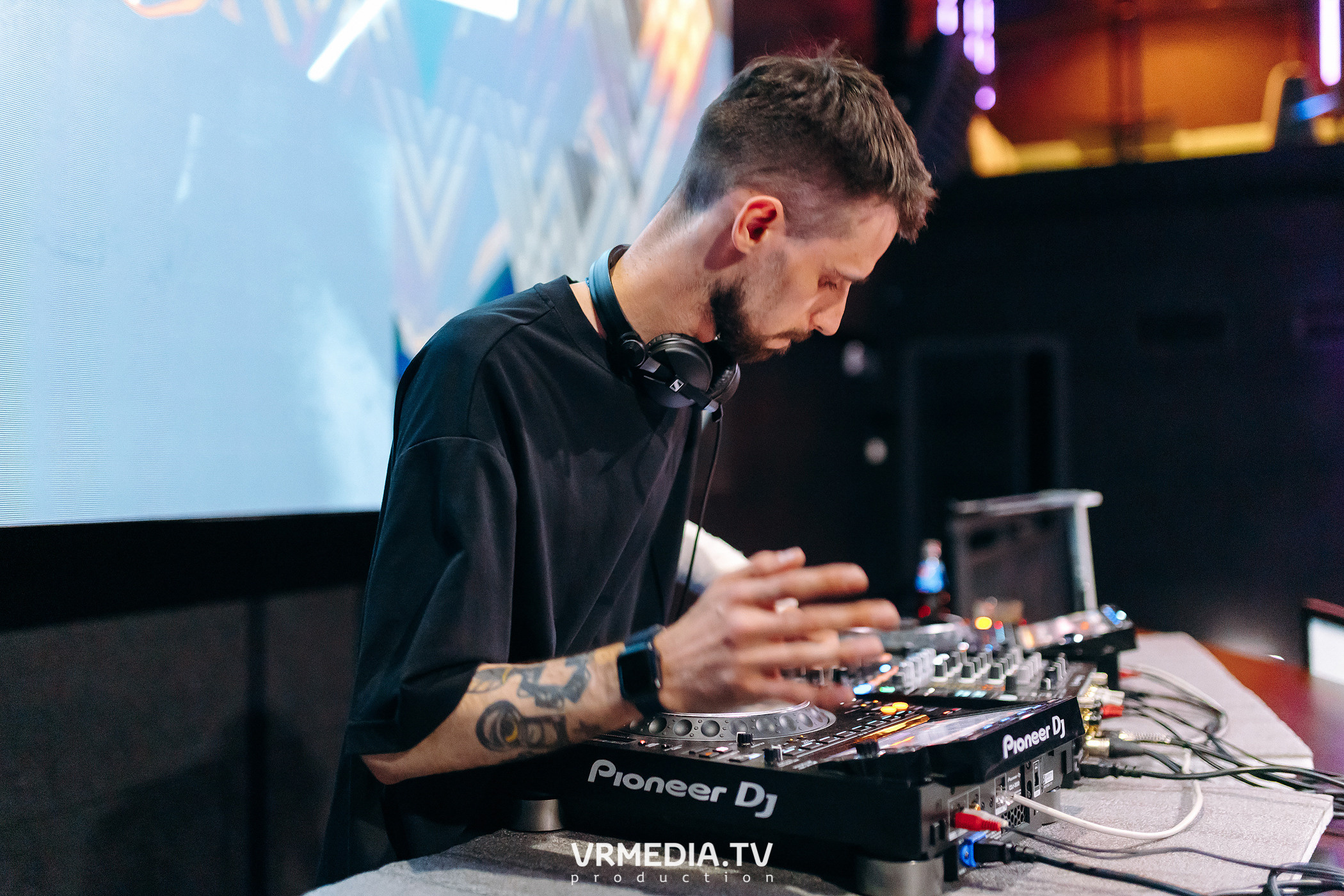 Выходные в ночном клубе «ЭФИР»