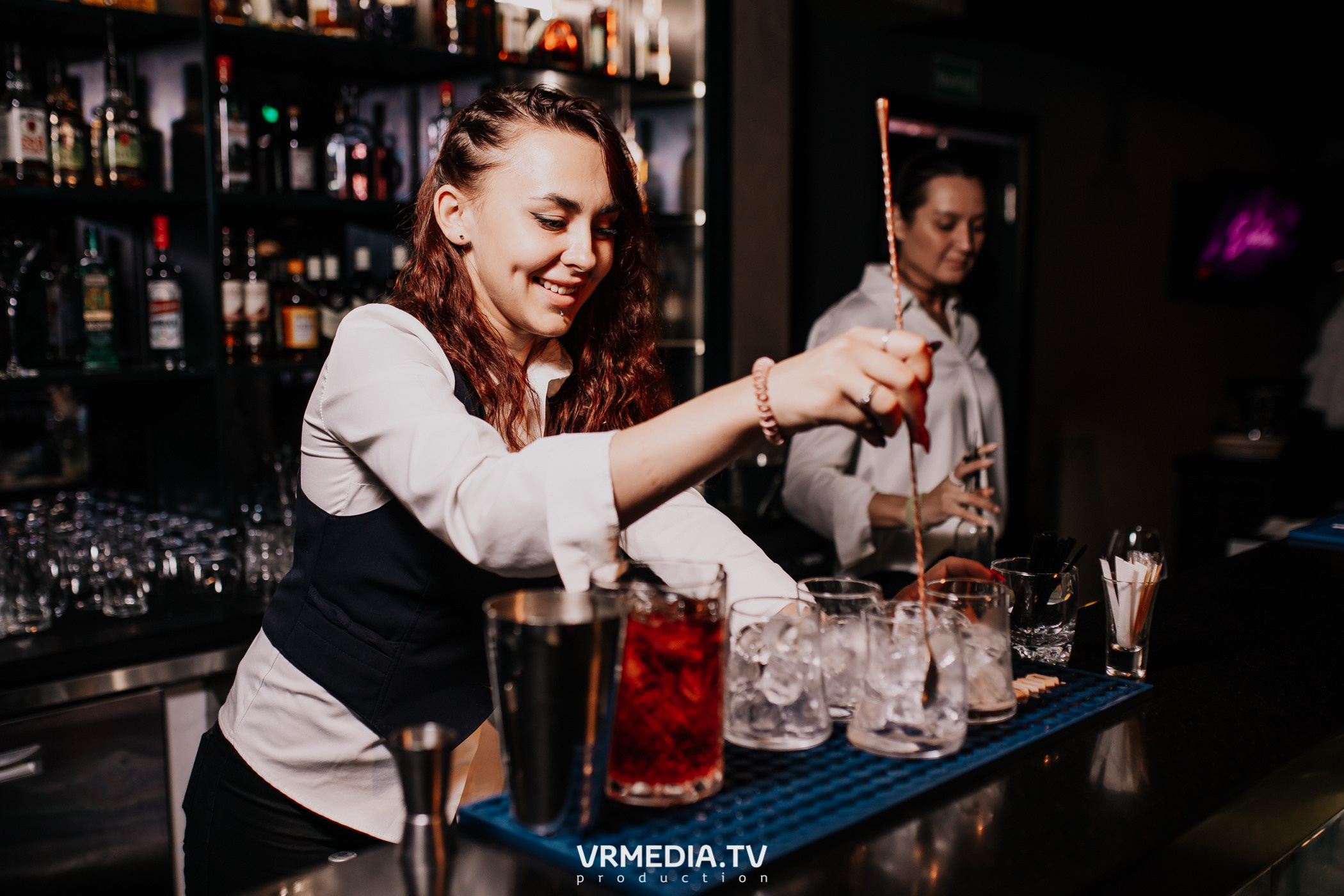 Русский рок в караоке-баре «Volna»