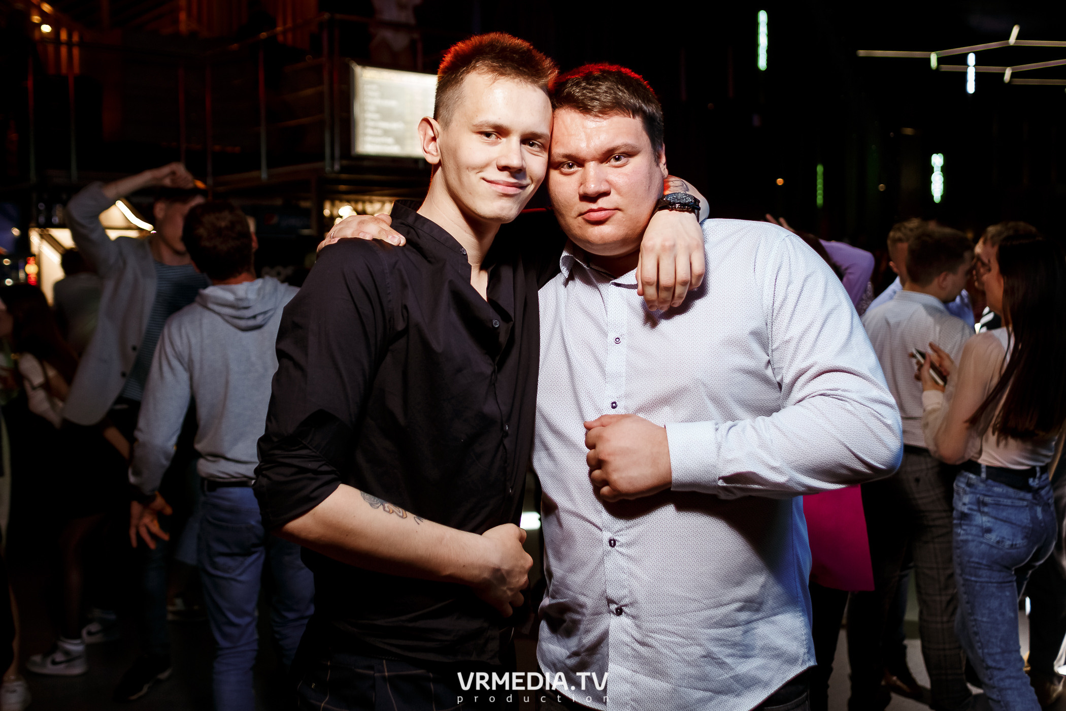 Выходные в баре «DOSKI»