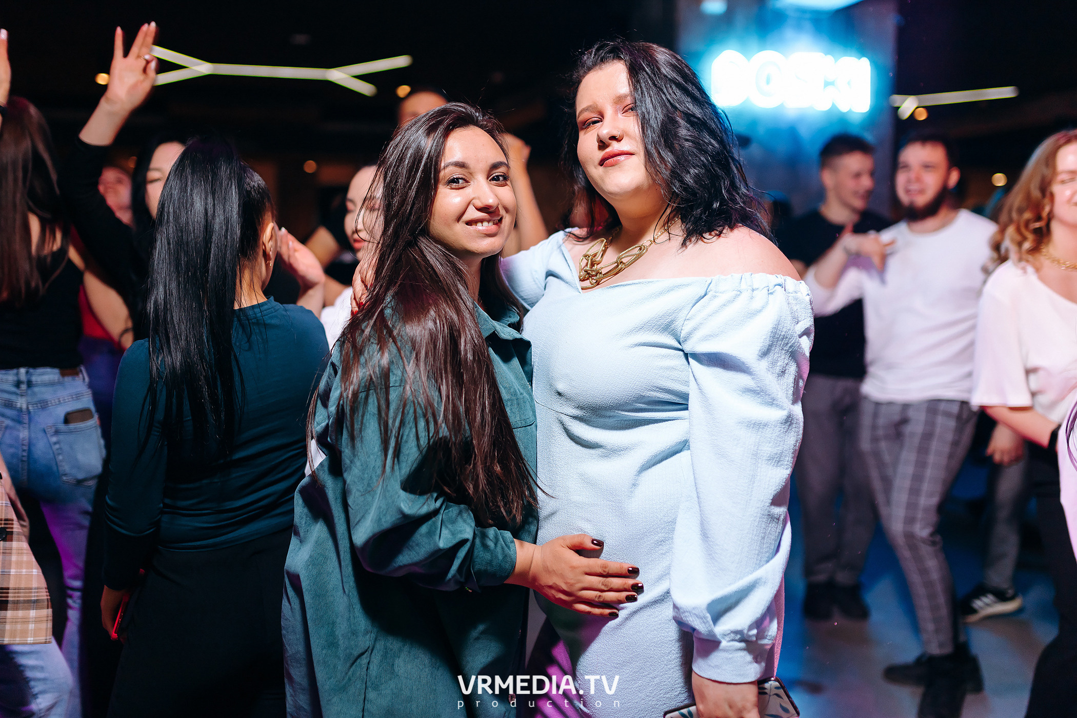 Выходные в баре «DOSKI»