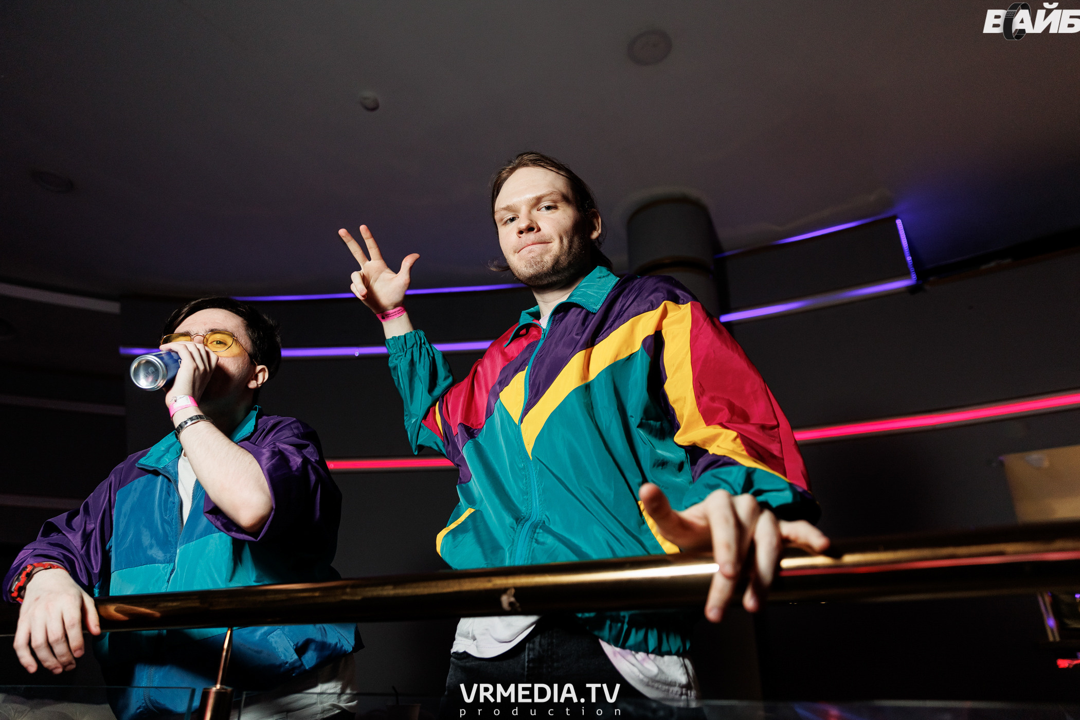 Молодость простит