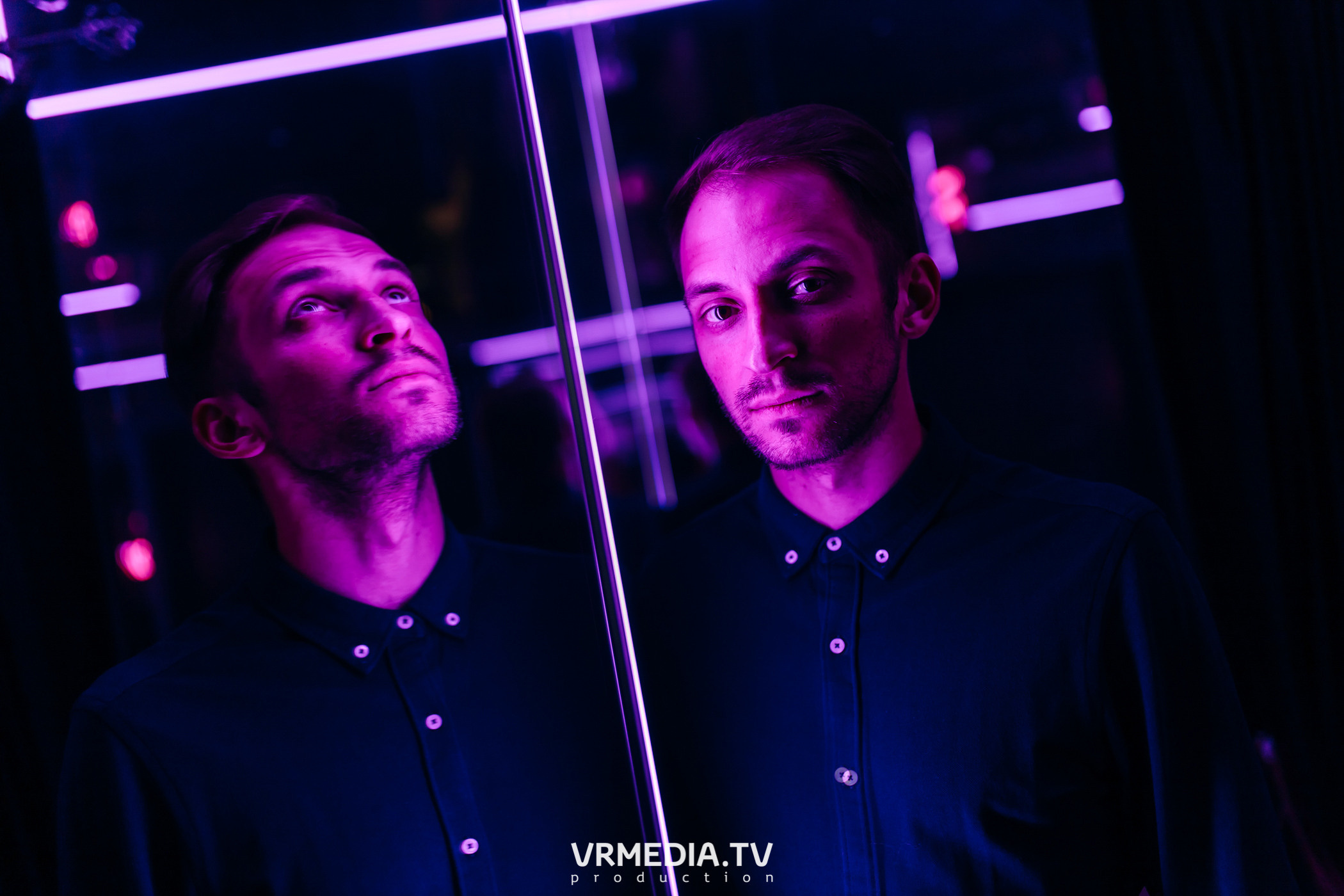 Love is… в караоке-баре «Volna»